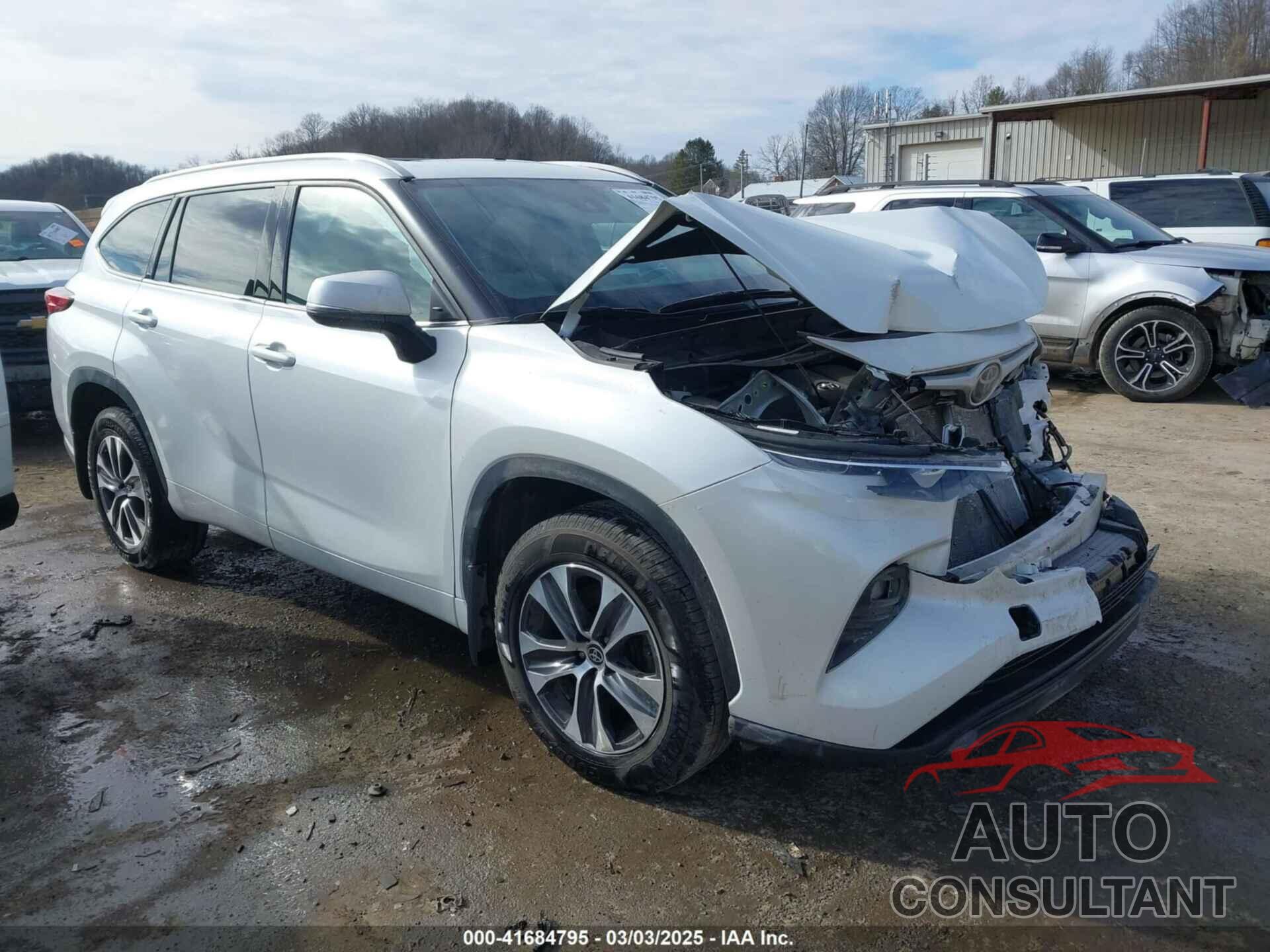 TOYOTA HIGHLANDER 2022 - 5TDGZRBH4NS593197