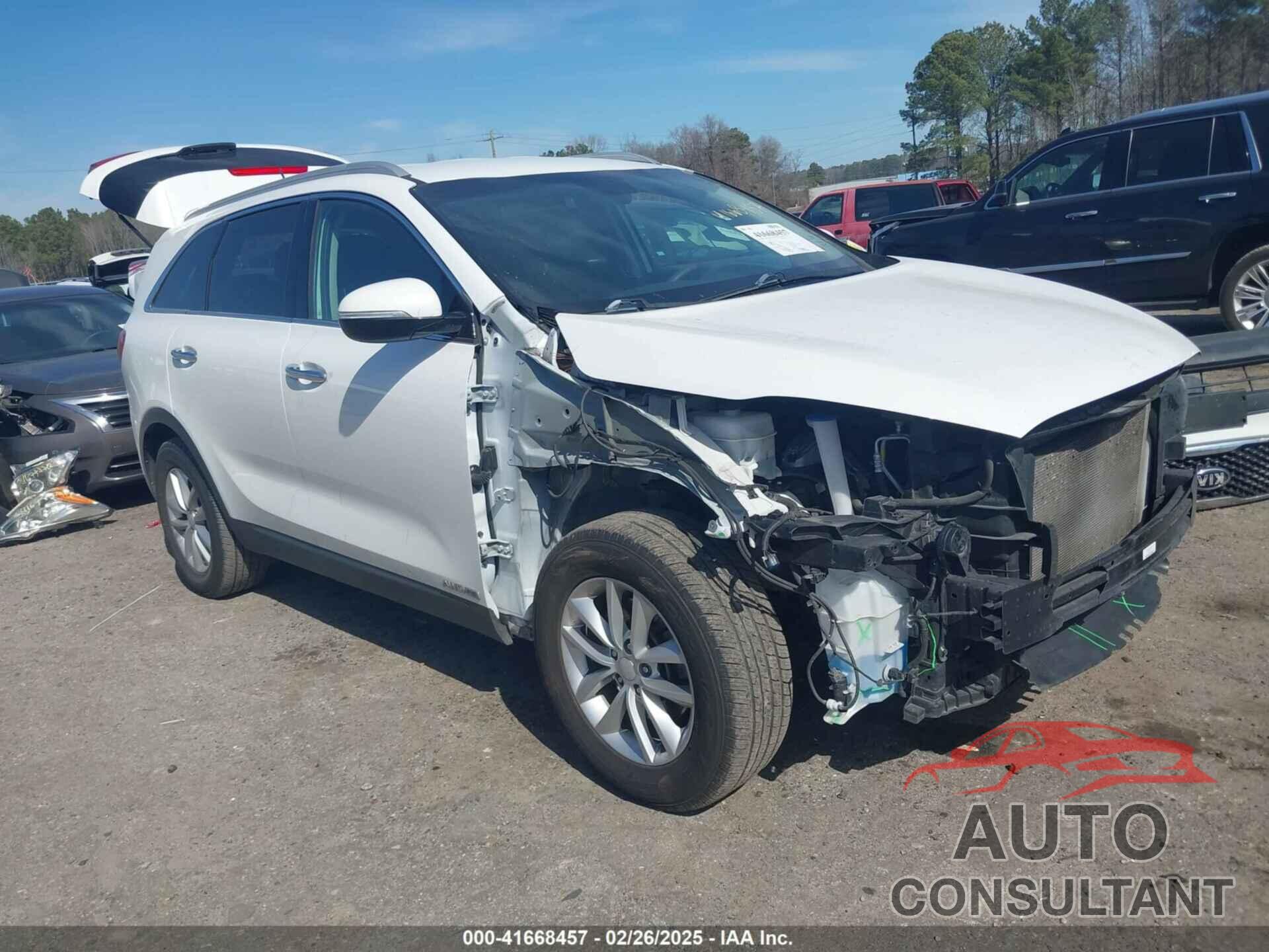 KIA SORENTO 2018 - 5XYPGDA57JG371874