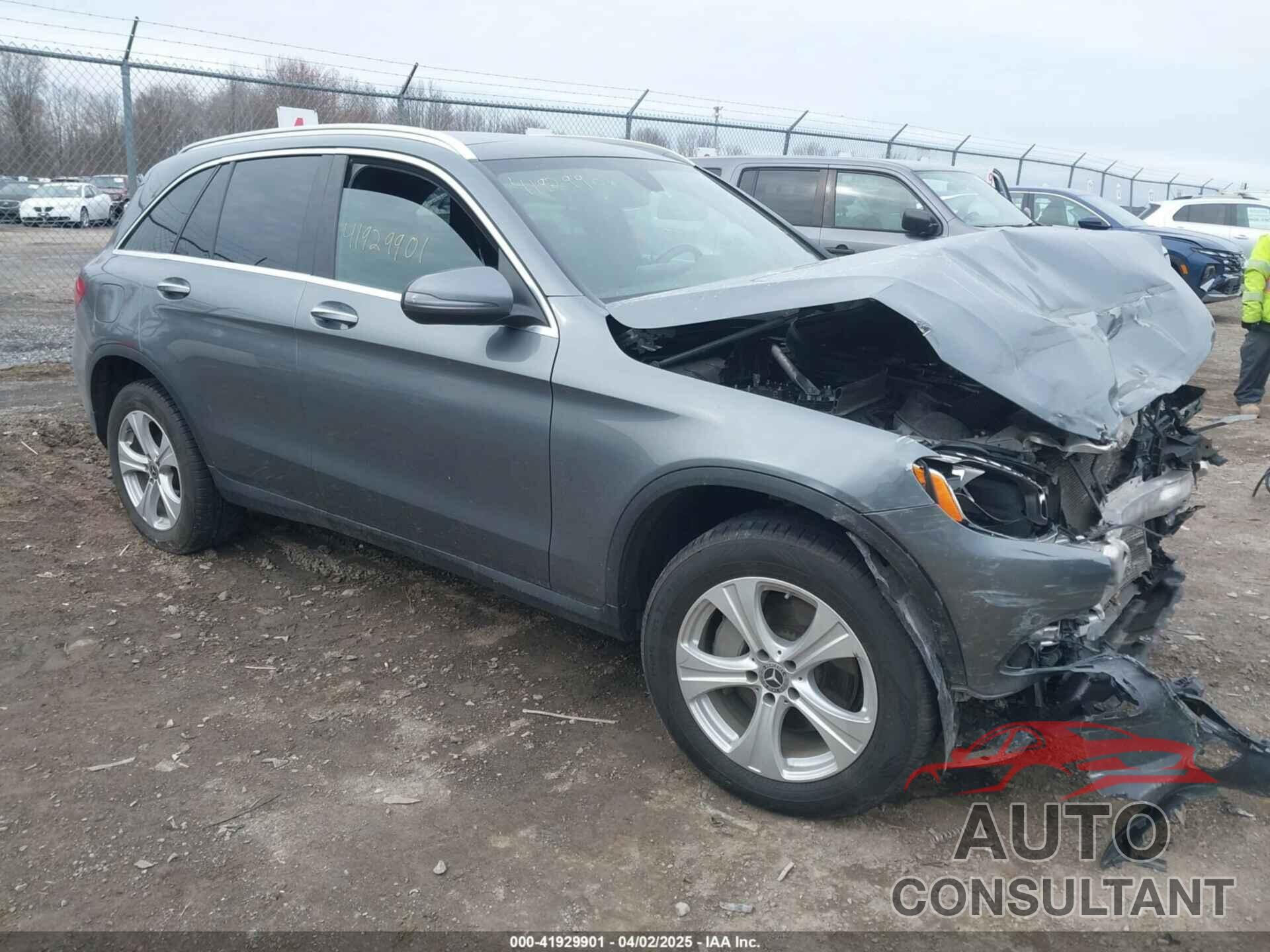 MERCEDES-BENZ GLC 300 2018 - WDC0G4KB9JV020215