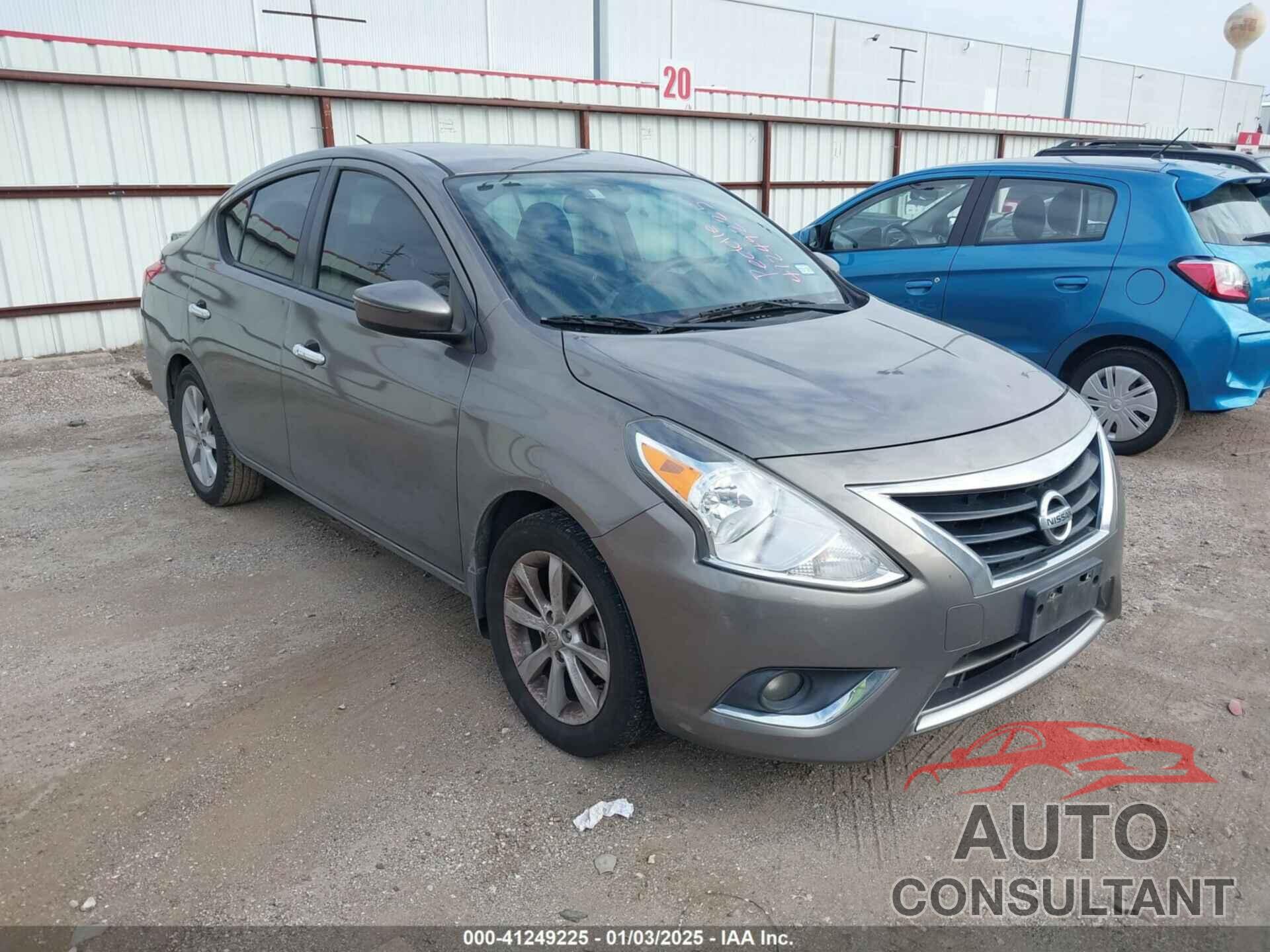 NISSAN VERSA 2015 - 3N1CN7AP2FL864114