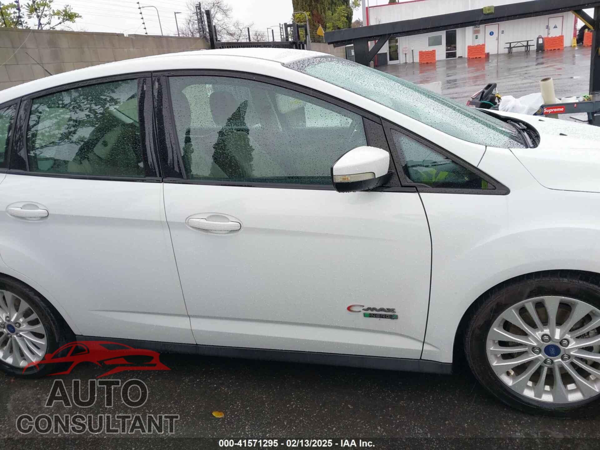 FORD C-MAX ENERGI 2017 - 1FADP5EU9HL114875