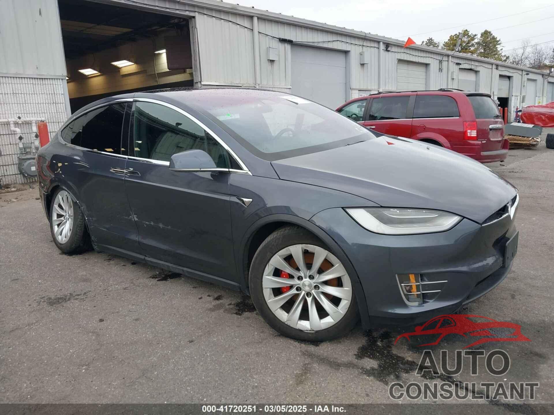TESLA MODEL X 2020 - 5YJXCDE40LF263023