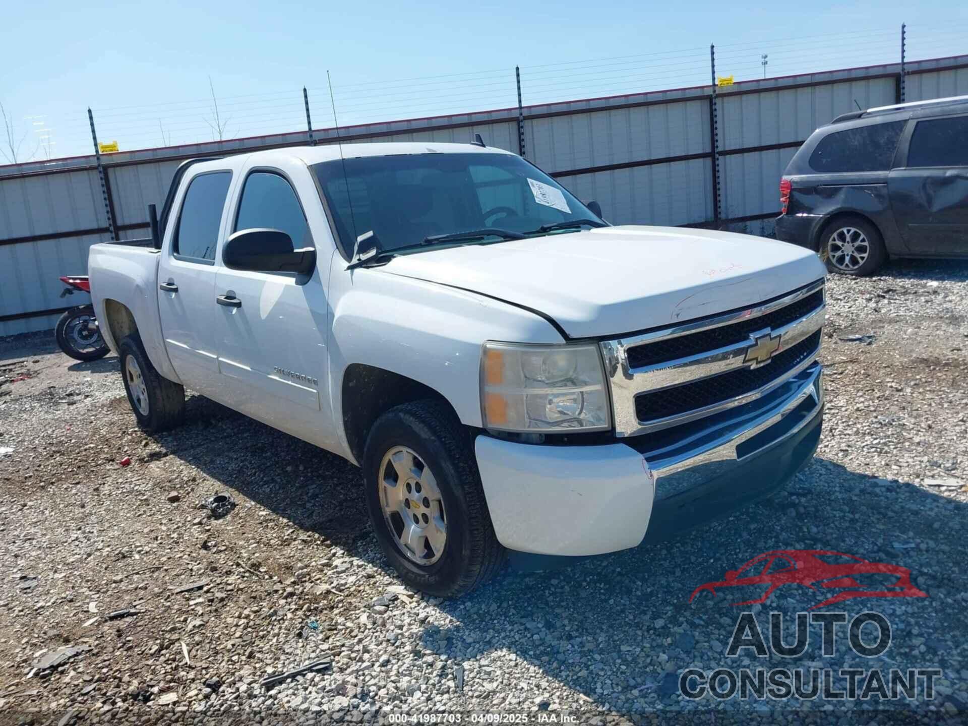 CHEVROLET SILVERADO 1500 2011 - 3GCPCREA8BG306695