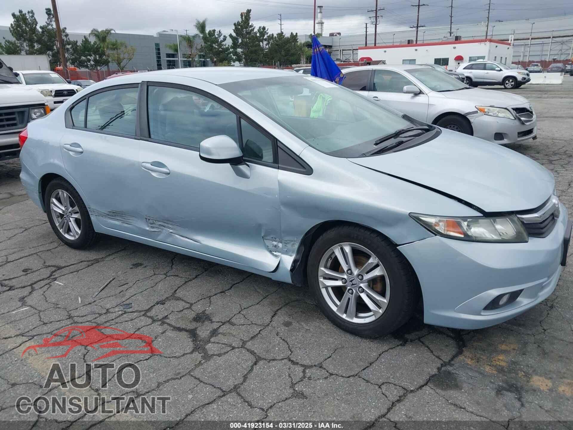 HONDA CIVIC 2012 - JHMFB2F55CS002806