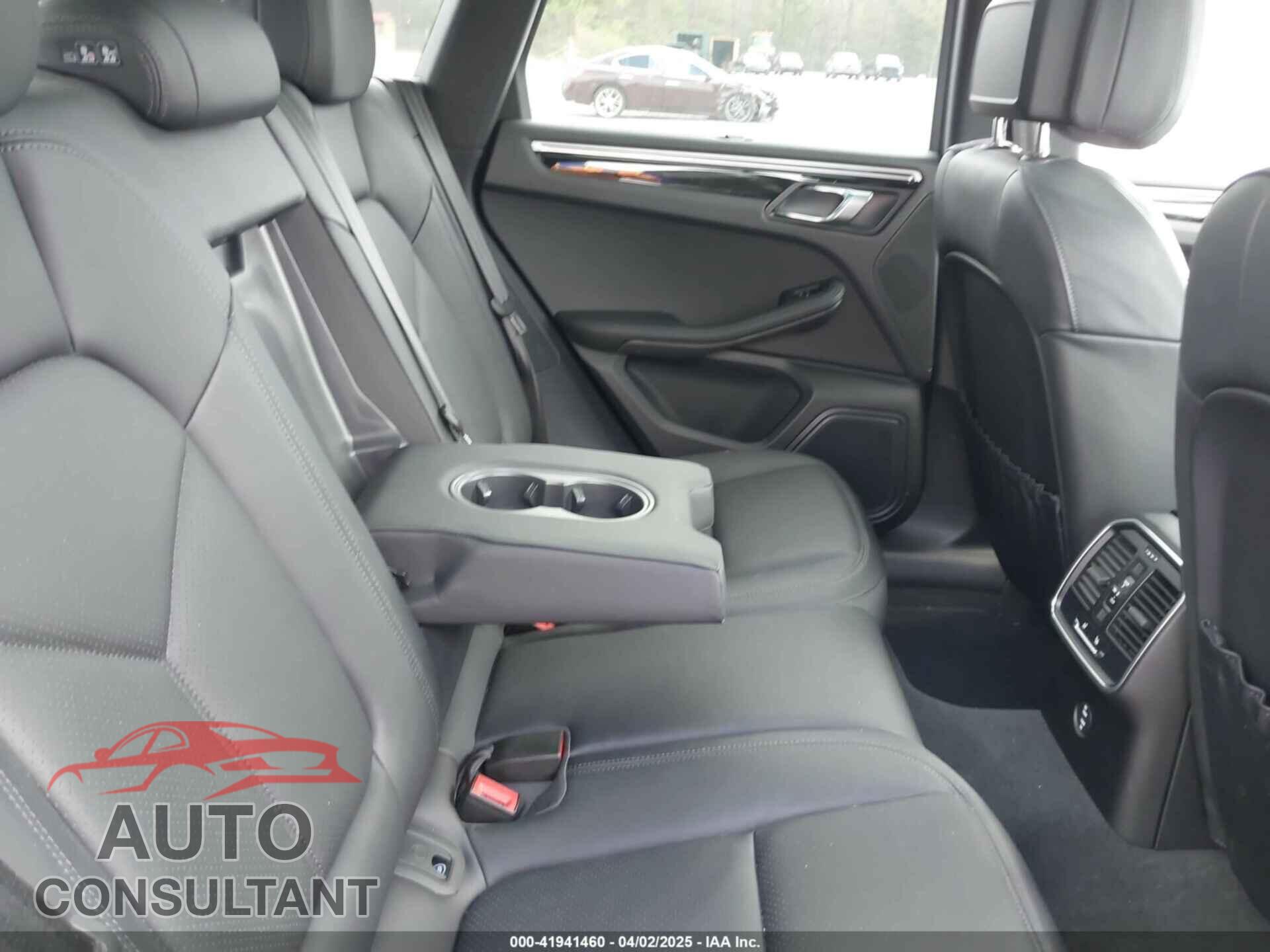 PORSCHE MACAN 2023 - WP1AA2A51PLB07332