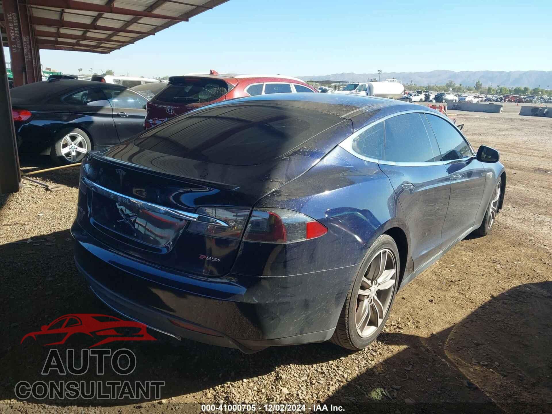 TESLA MODEL S 2014 - 5YJSA1H13EFP45357