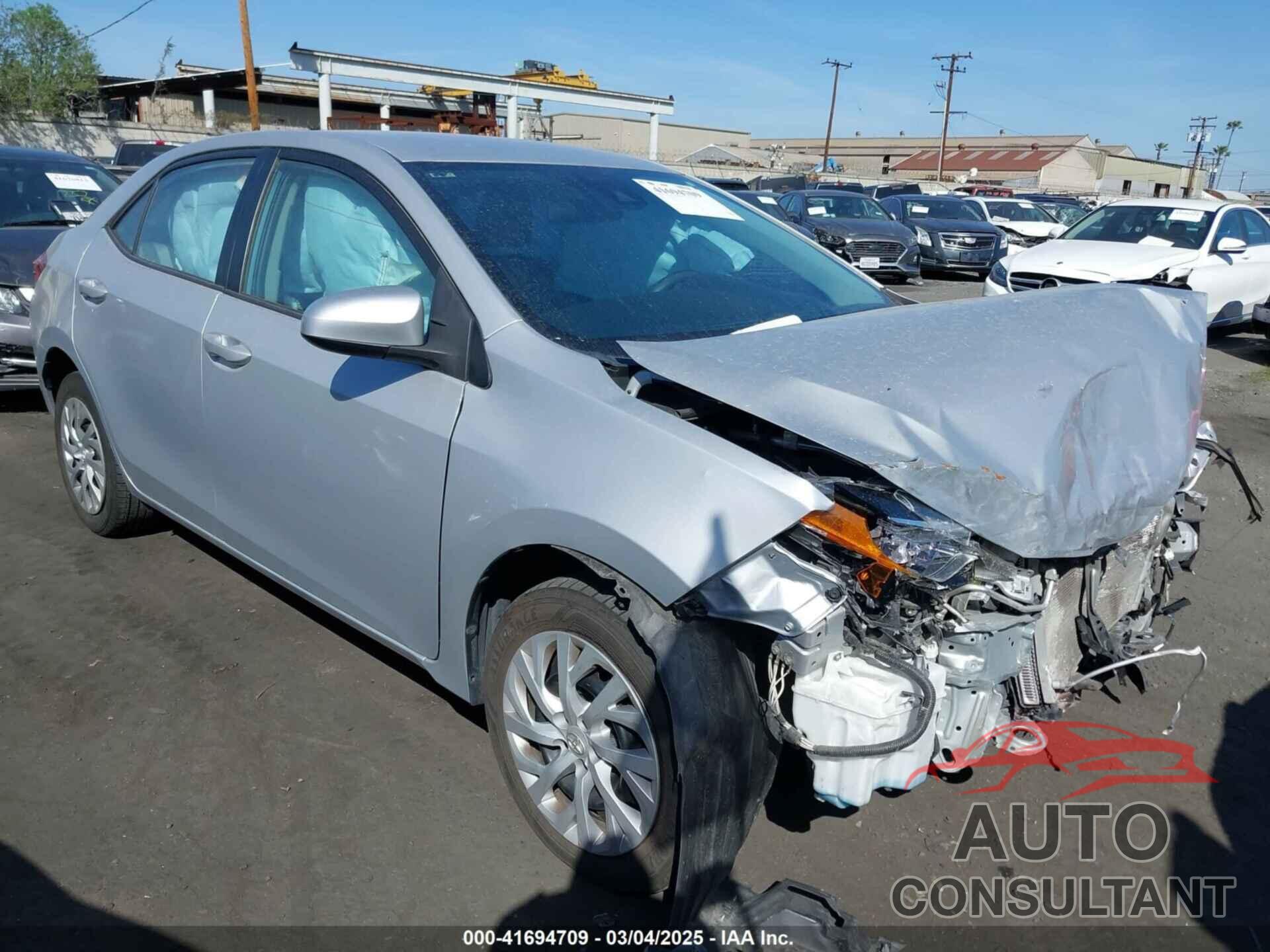 TOYOTA COROLLA 2018 - 2T1BURHE0JC018359