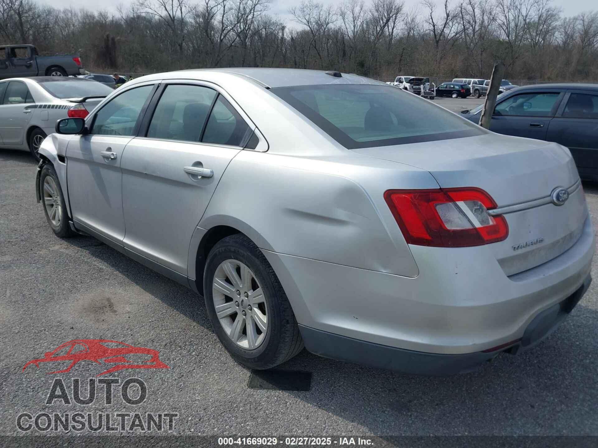FORD TAURUS 2012 - 1FAHP2DW2CG125432