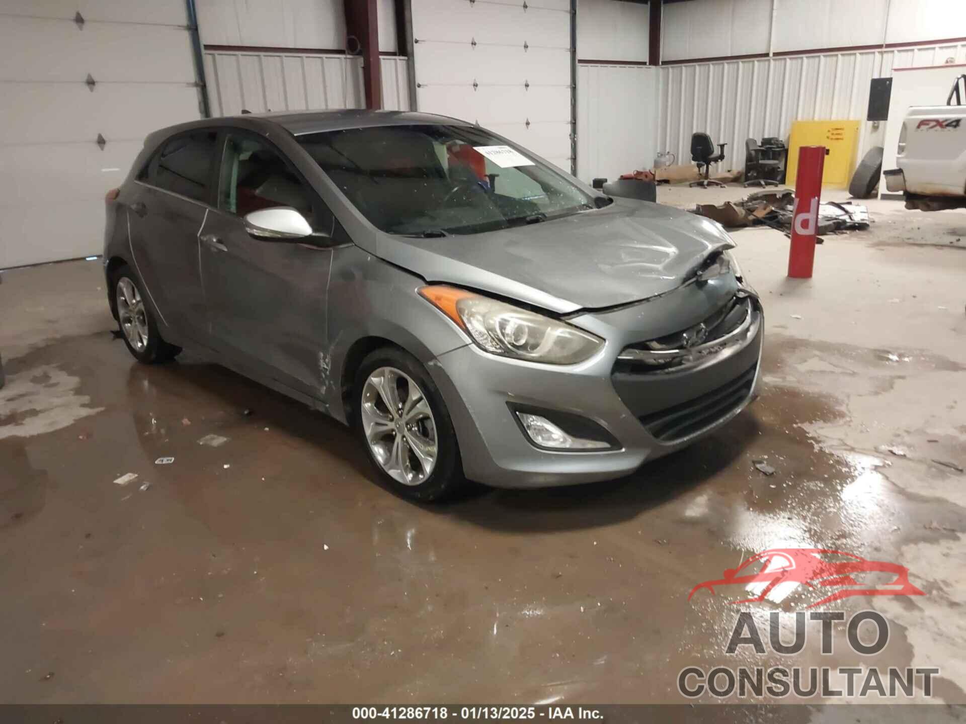 HYUNDAI ELANTRA GT 2014 - KMHD35LH6EU200304