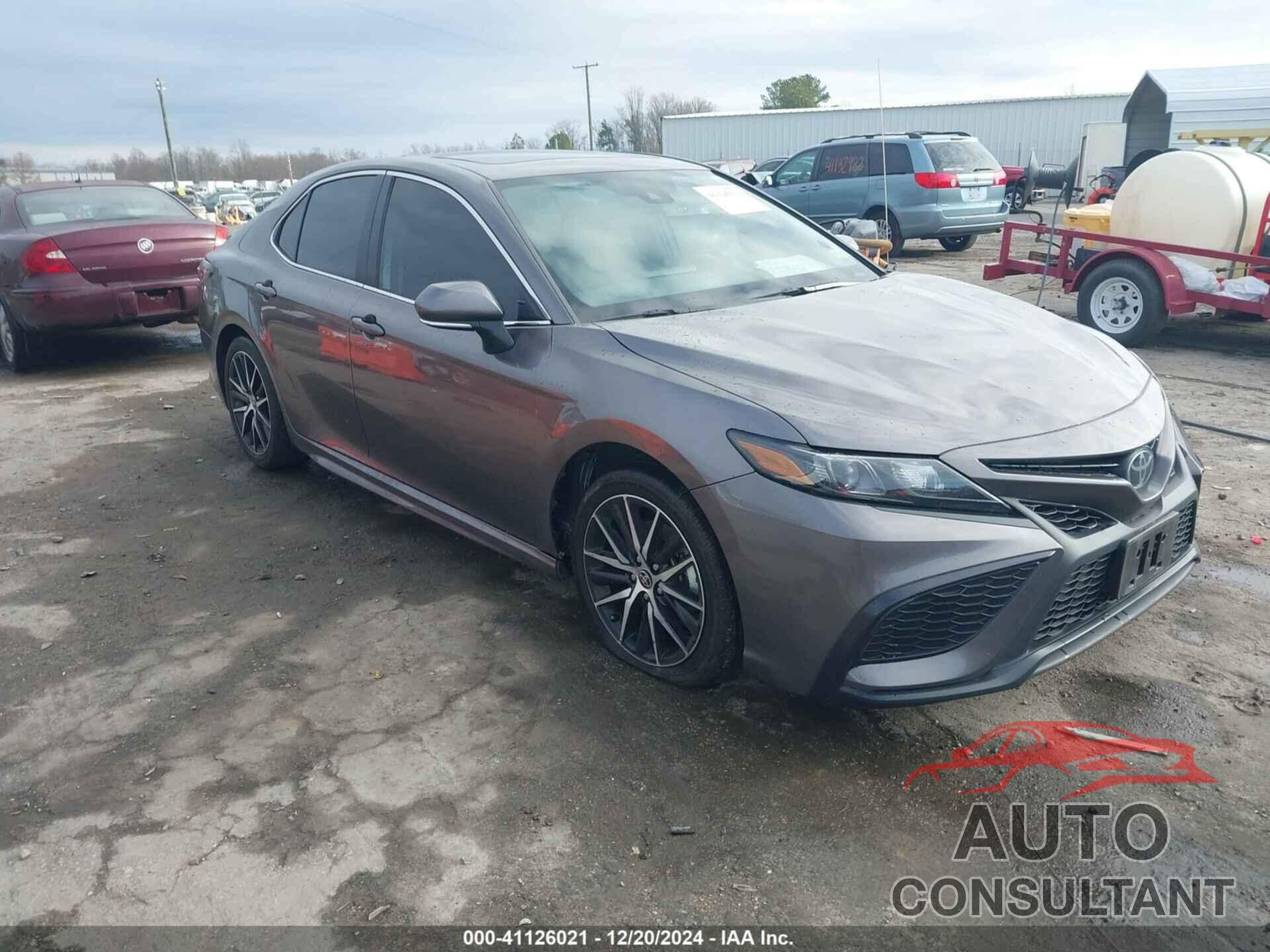 TOYOTA CAMRY 2024 - 4T1T11BK2RU115408