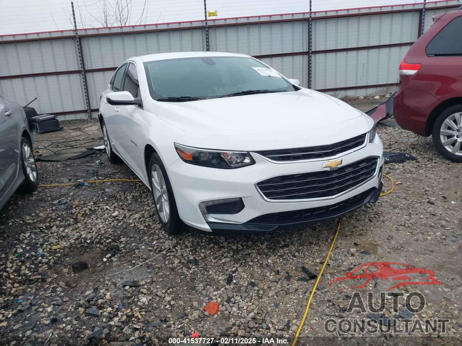 CHEVROLET MALIBU 2017 - 1G1ZE5ST0HF200536