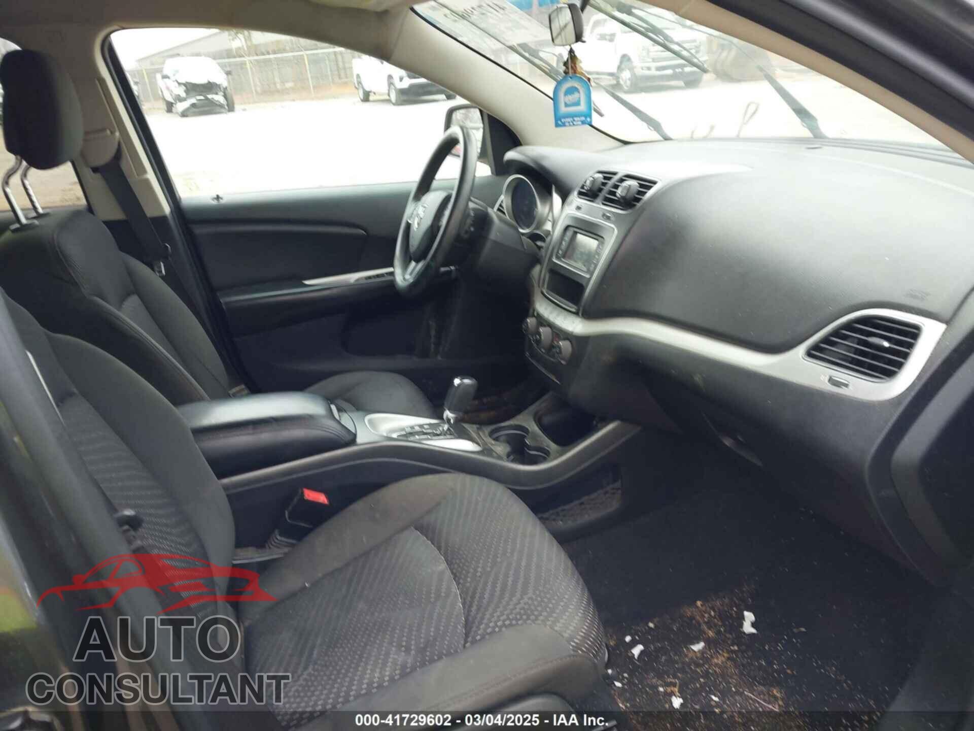 DODGE JOURNEY 2015 - 3C4PDCBG0FT742716