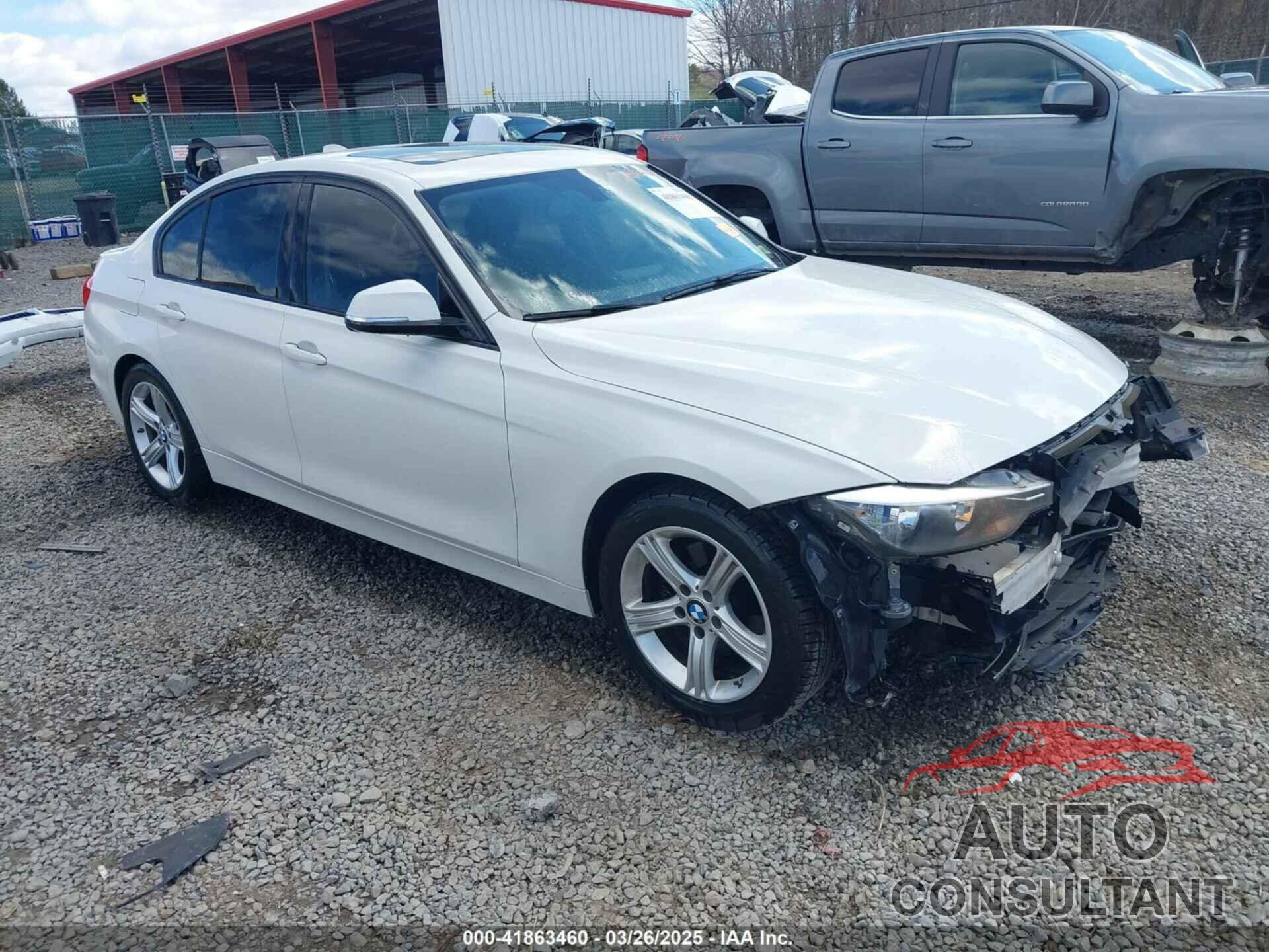 BMW 328I 2015 - WBA3C1C56FK118629