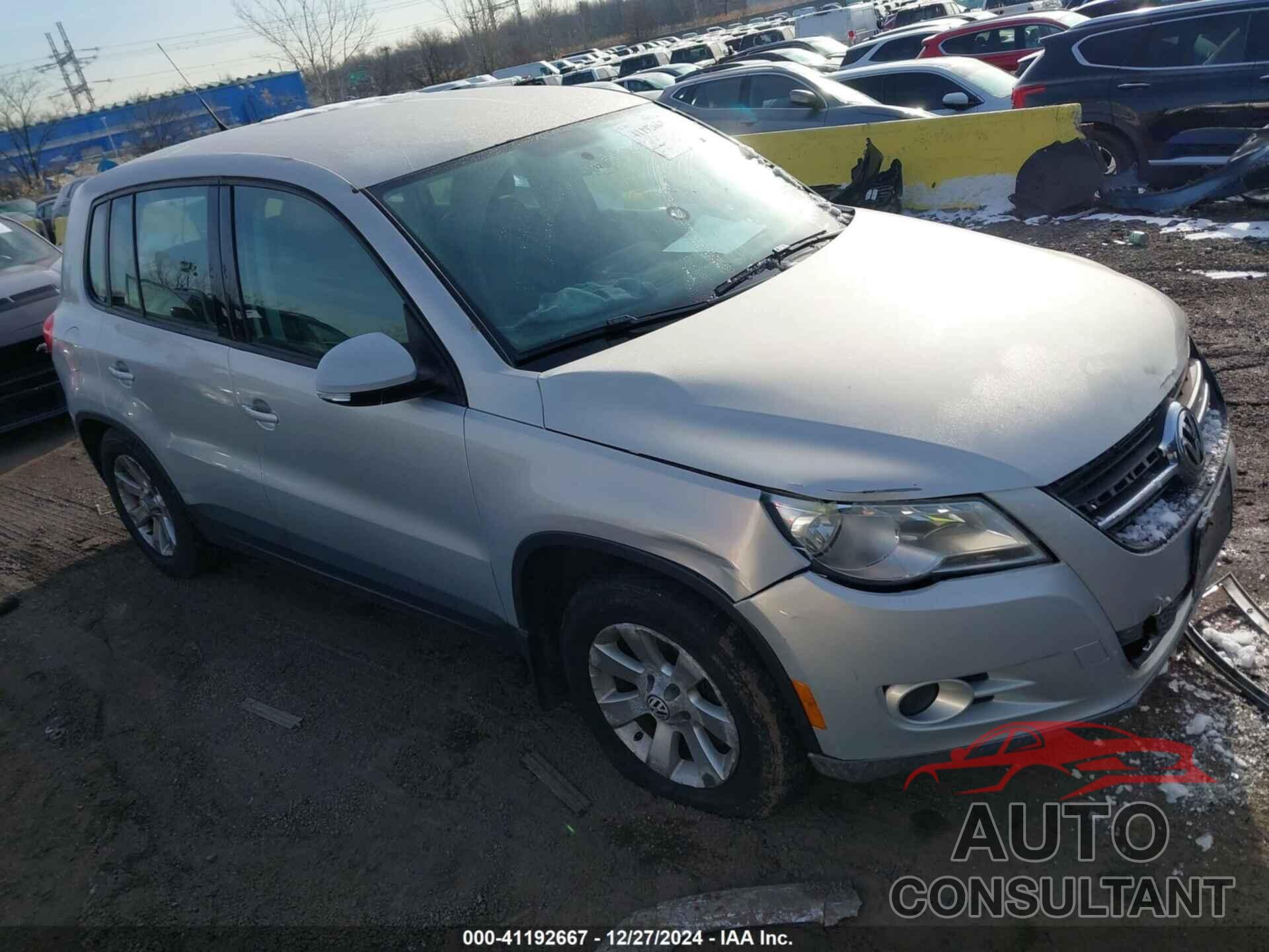 VOLKSWAGEN TIGUAN 2010 - WVGBV7AX6AW529168