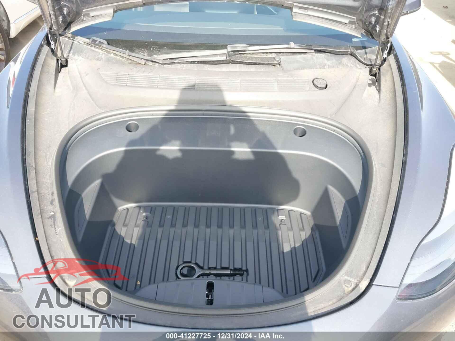 TESLA MODEL 3 2023 - 5YJ3E1EA8PF545865