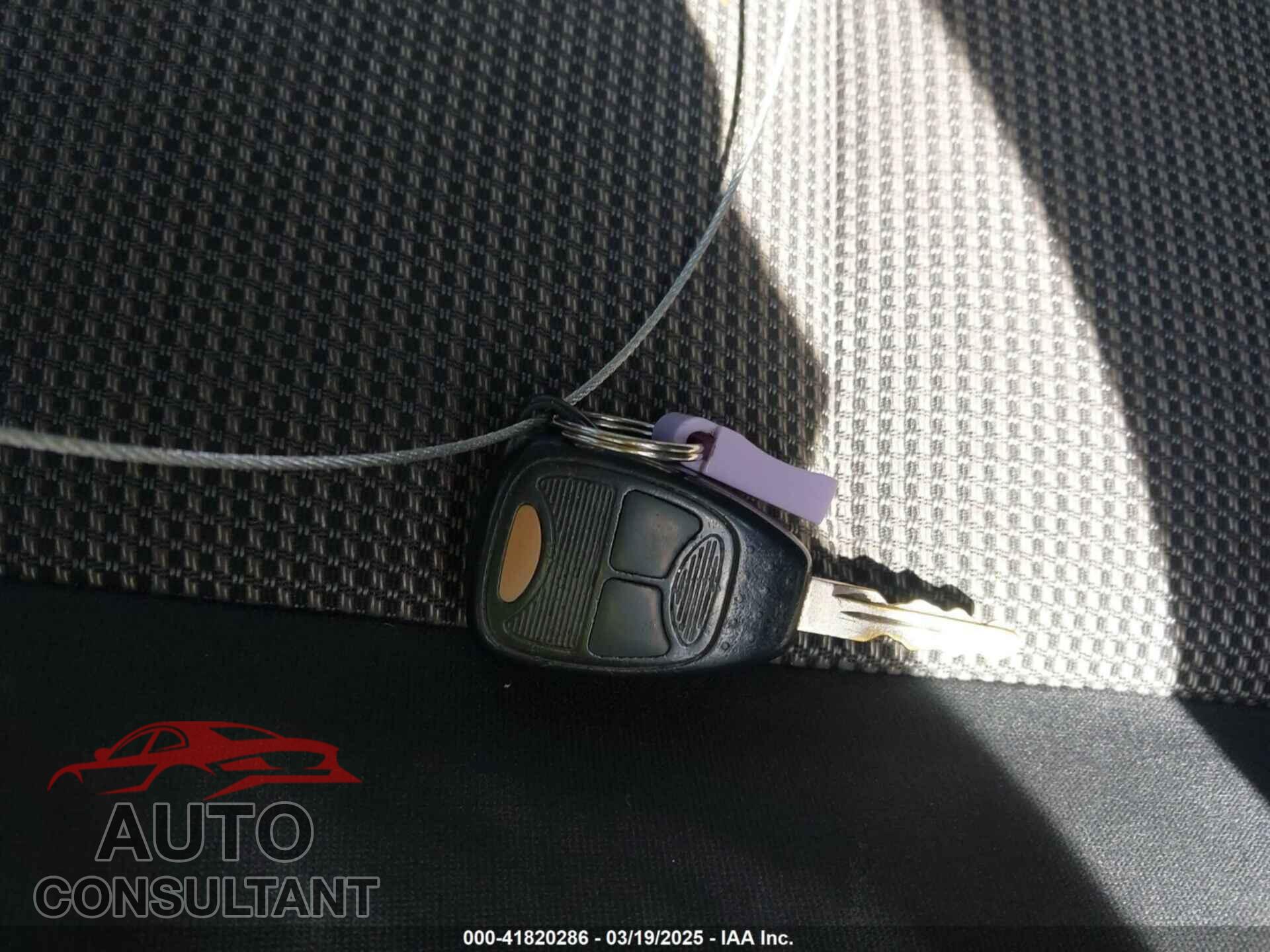 DODGE CALIBER 2011 - 1B3CB3HA6BD237627