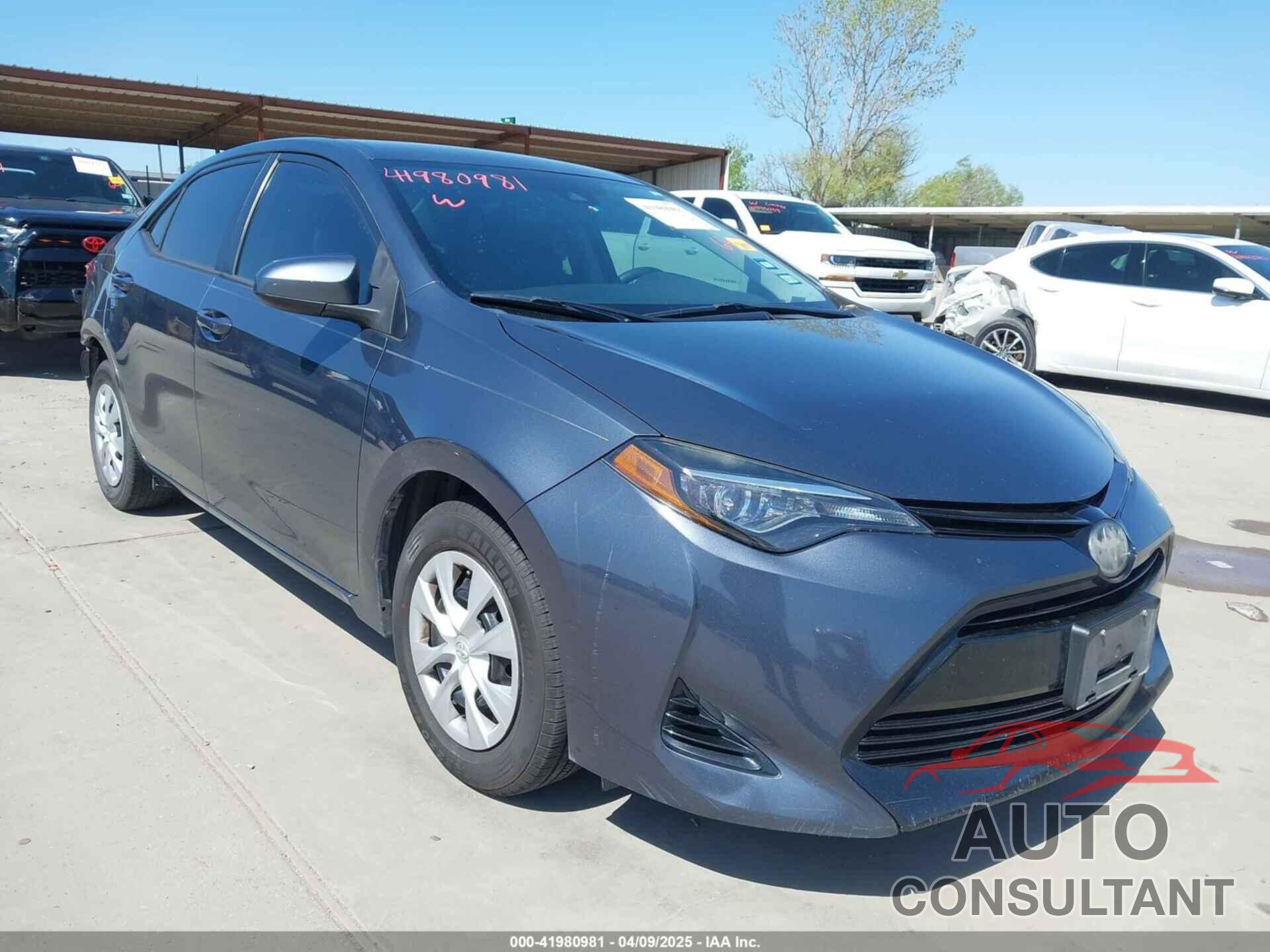 TOYOTA COROLLA 2018 - 5YFBURHE5JP780599
