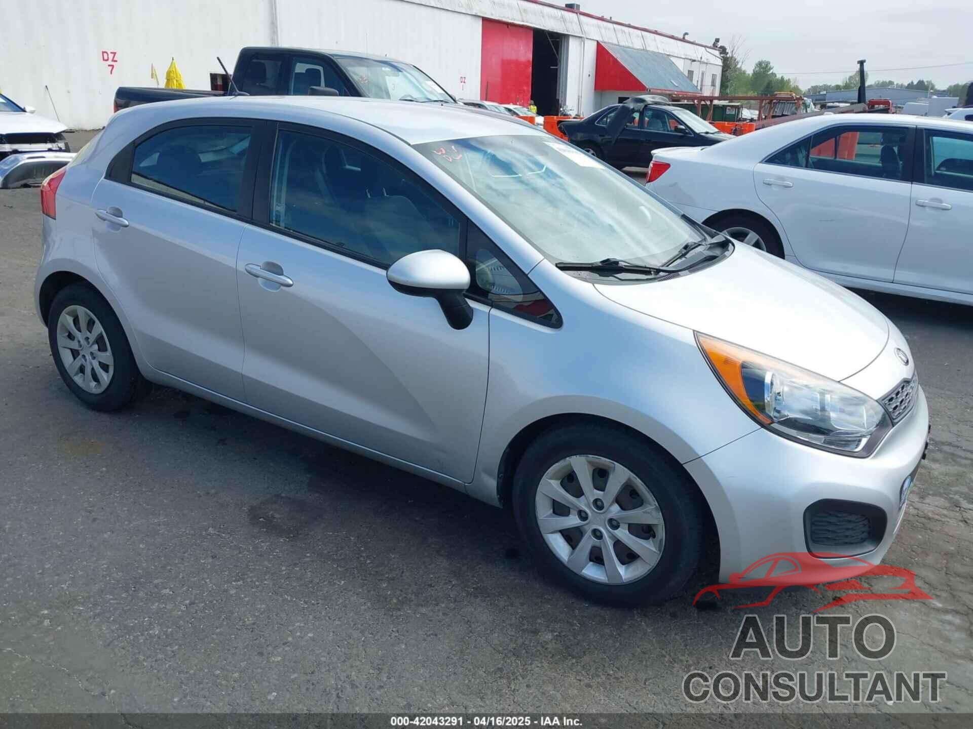 KIA RIO 2014 - KNADM5A38E6410705