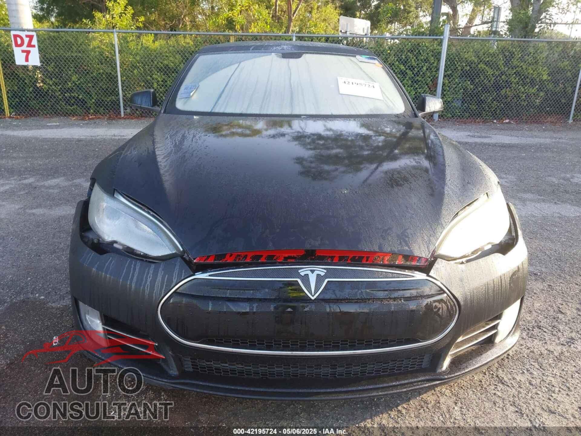 TESLA MODEL S 2012 - 5YJSA1DN5CFS00184