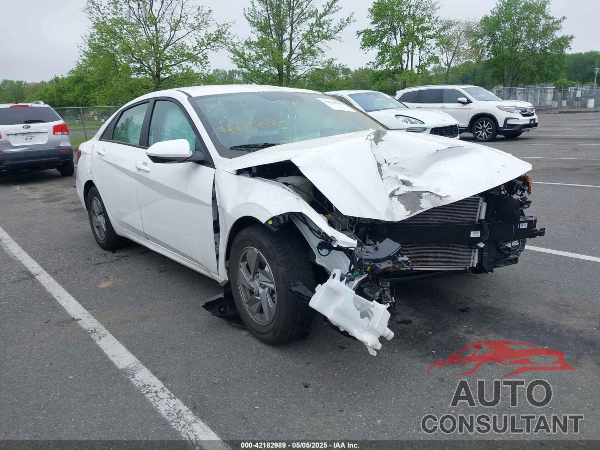 HYUNDAI ELANTRA 2024 - KMHLL4DG7RU841785
