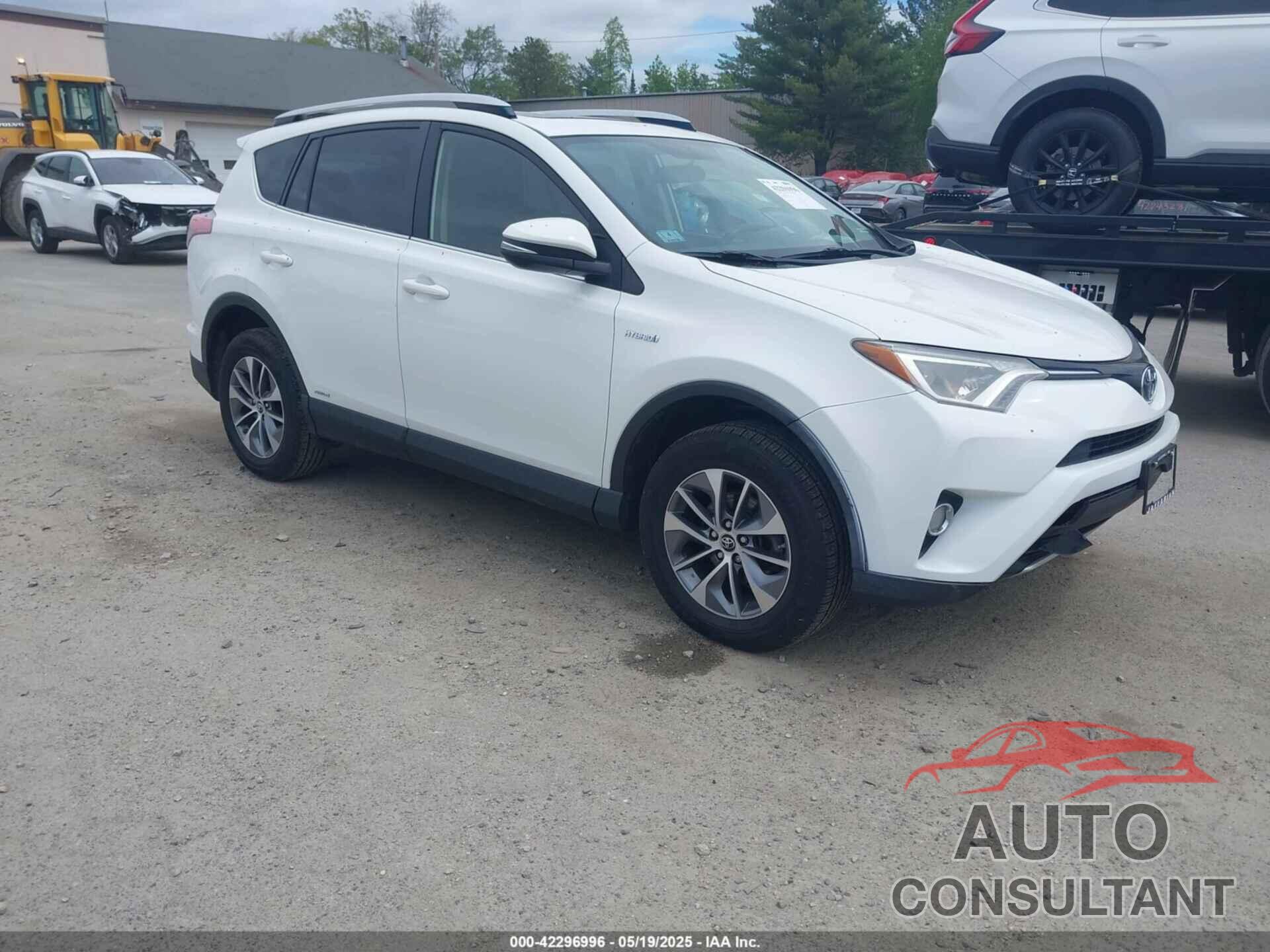 TOYOTA RAV4 HYBRID 2016 - JTMRJREV1GD022217