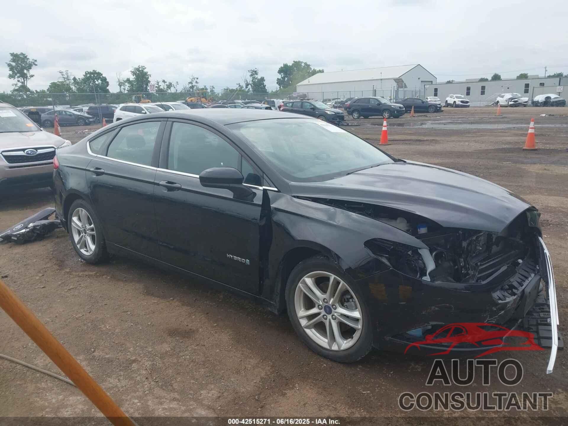 FORD FUSION HYBRID 2018 - 3FA6P0LU9JR219261