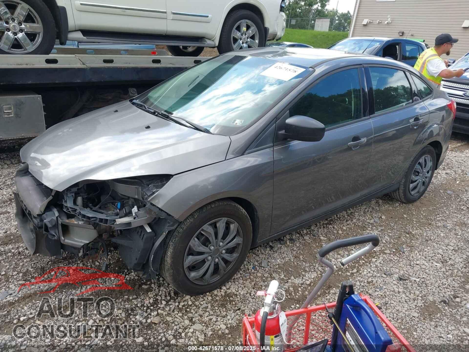 FORD FOCUS 2012 - 1FAHP3F29CL310052