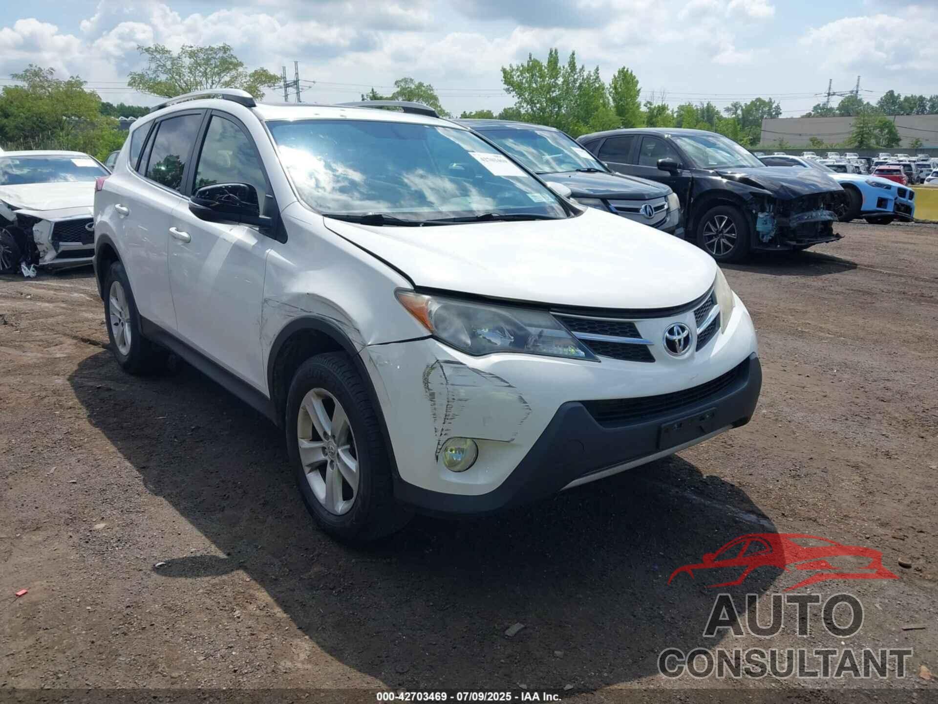 TOYOTA RAV4 2013 - JTMRFREV4D5000543