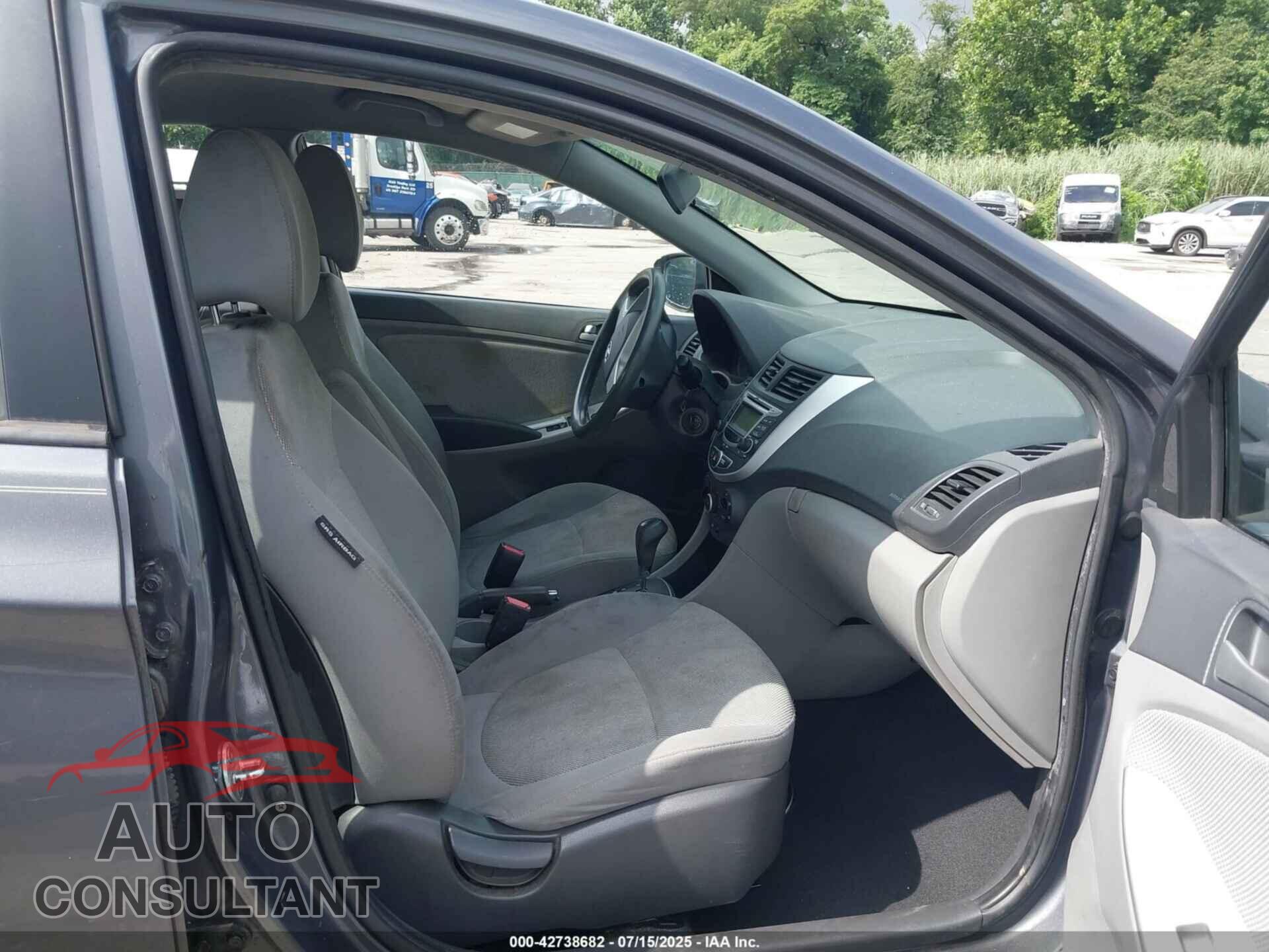 HYUNDAI ACCENT 2012 - KMHCT4AE0CU183060
