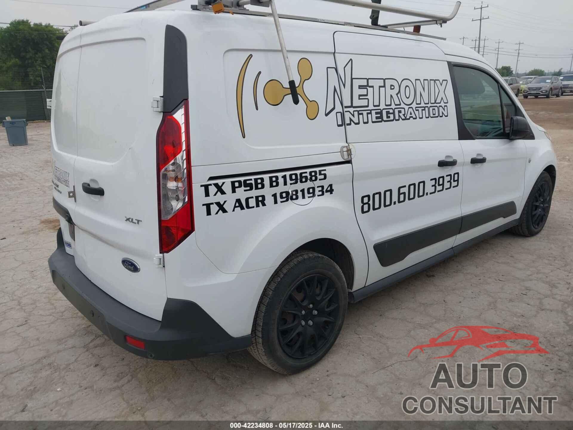 FORD TRANSIT CONNECT 2017 - NM0LS7F77H1315403