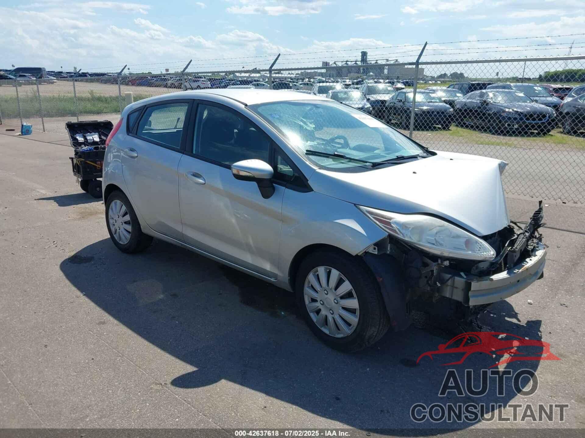 FORD FIESTA 2013 - 3FADP4EJ2DM116816