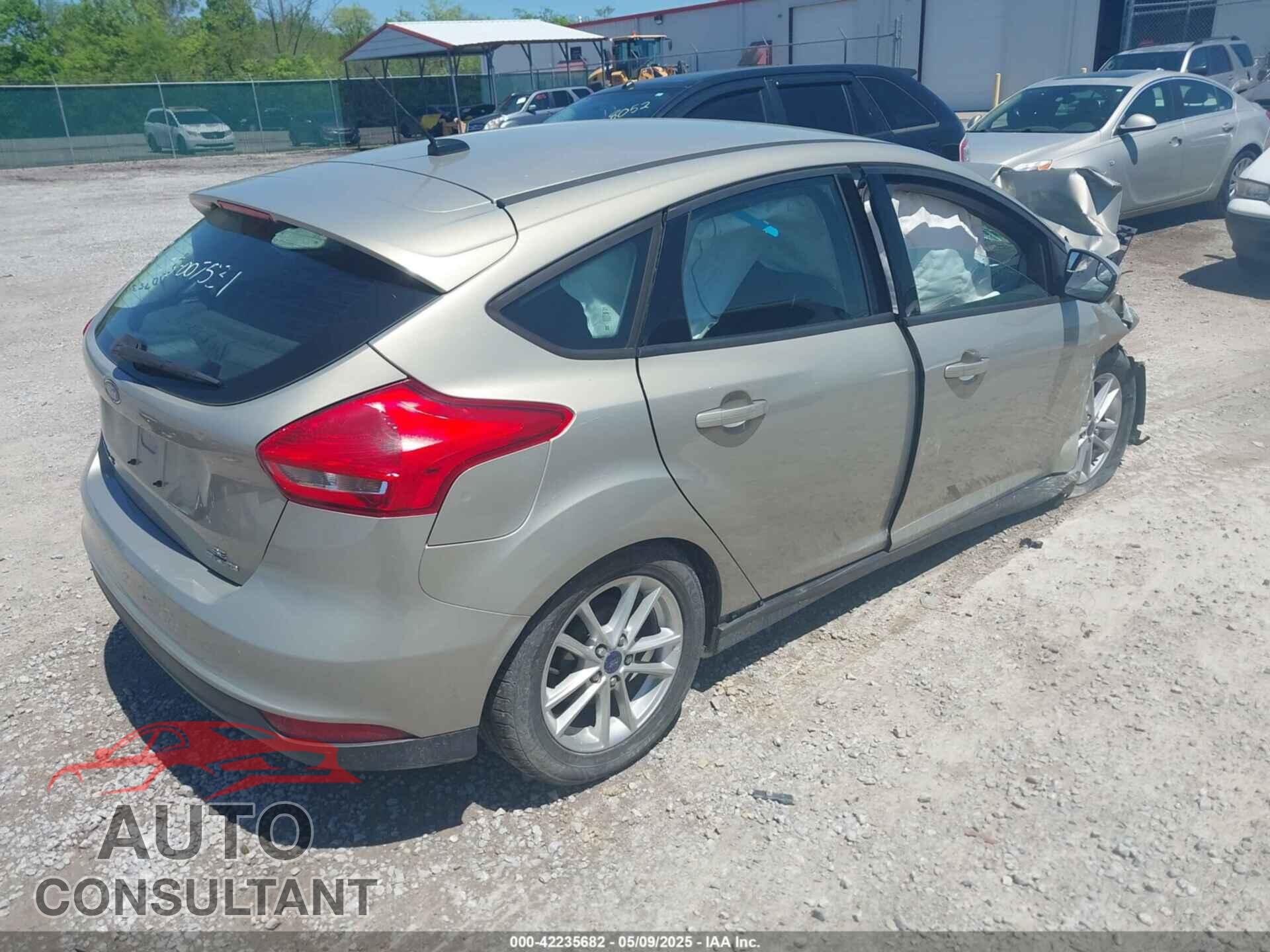 FORD FOCUS 2016 - 1FADP3K24GL290304