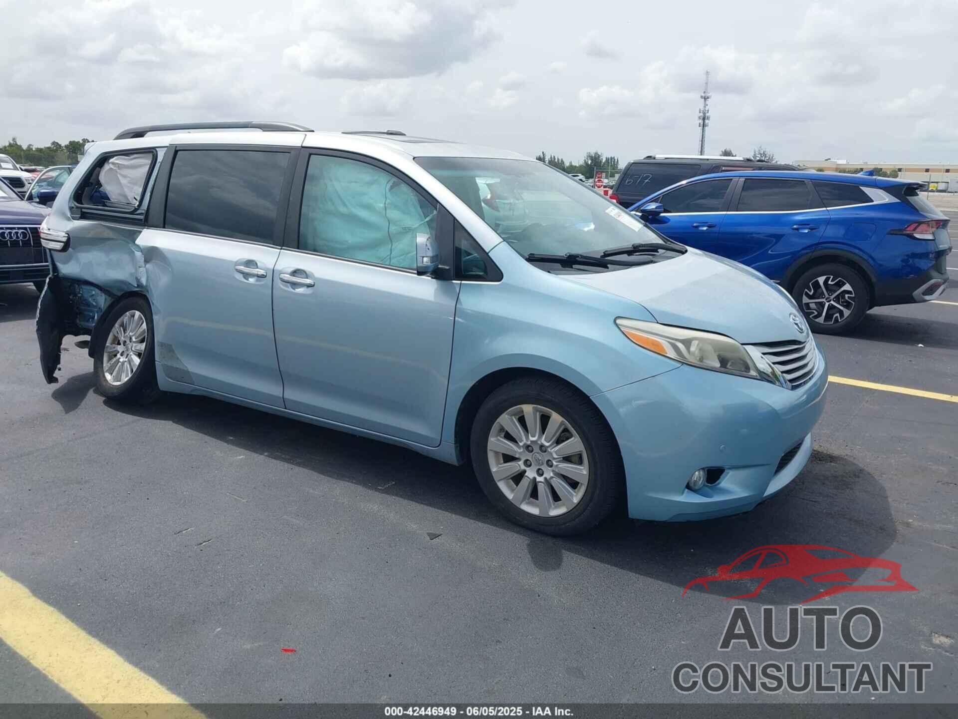 TOYOTA SIENNA 2015 - 5TDDK3DC0FS127743