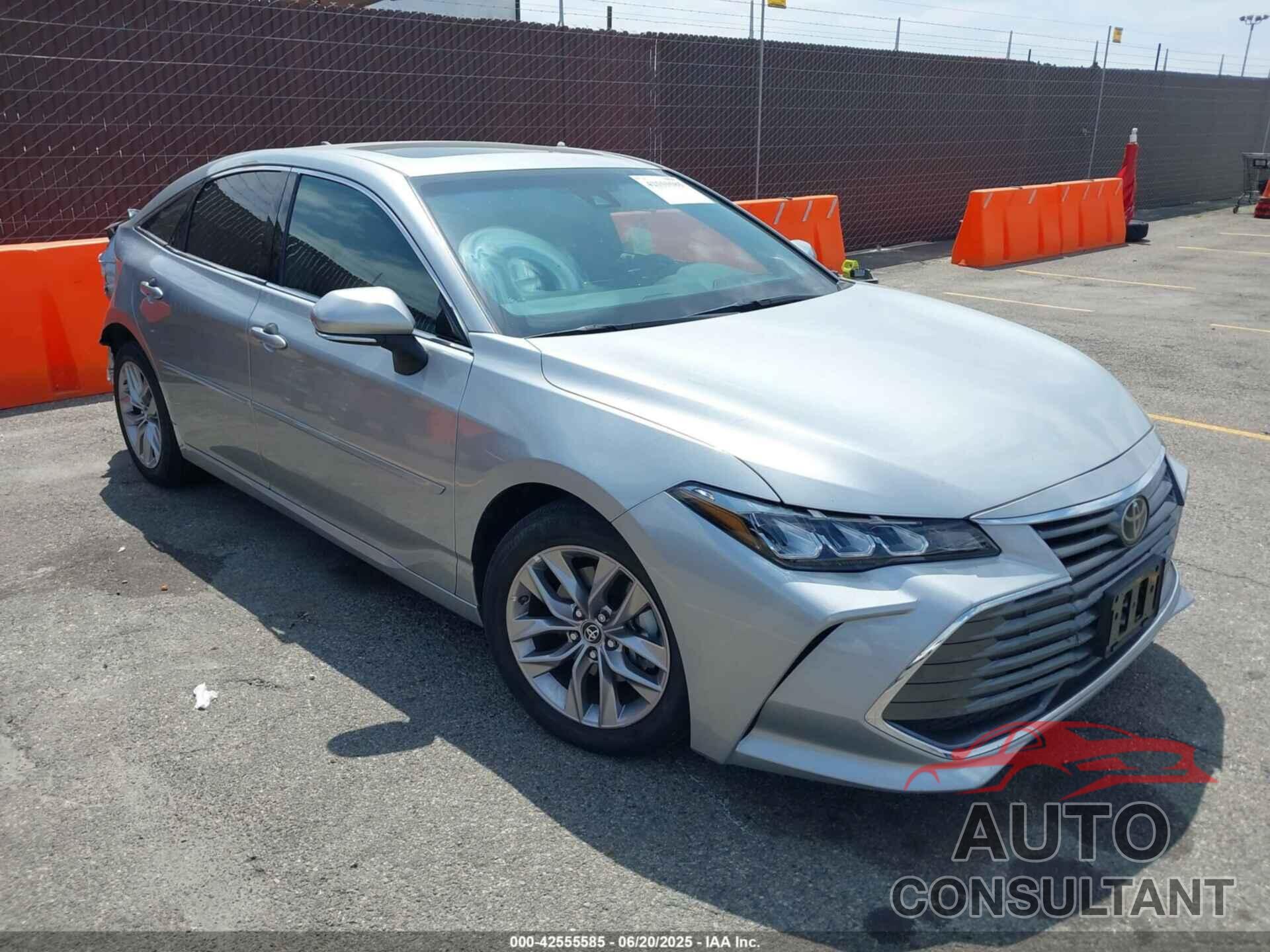 TOYOTA AVALON 2019 - 4T1BZ1FB9KU005072