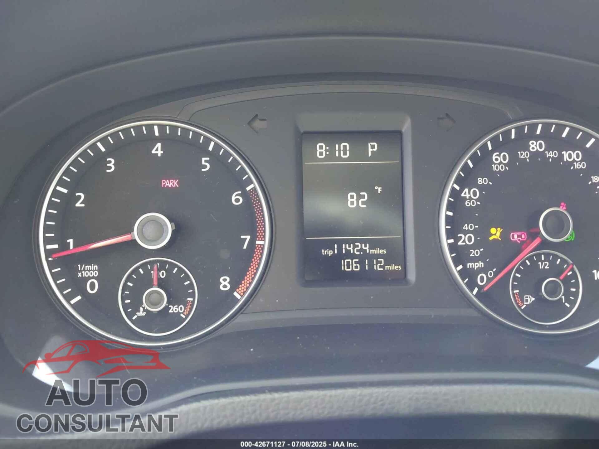 VOLKSWAGEN PASSAT 2015 - 1VWAT7A35FC018088