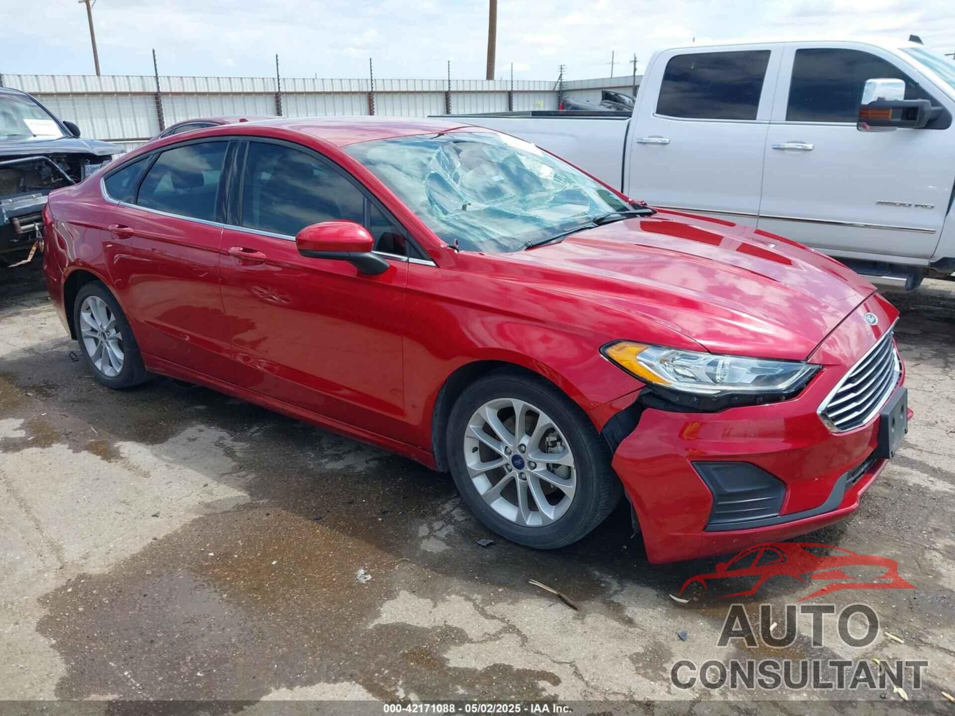 FORD FUSION 2020 - 3FA6P0HD5LR147857