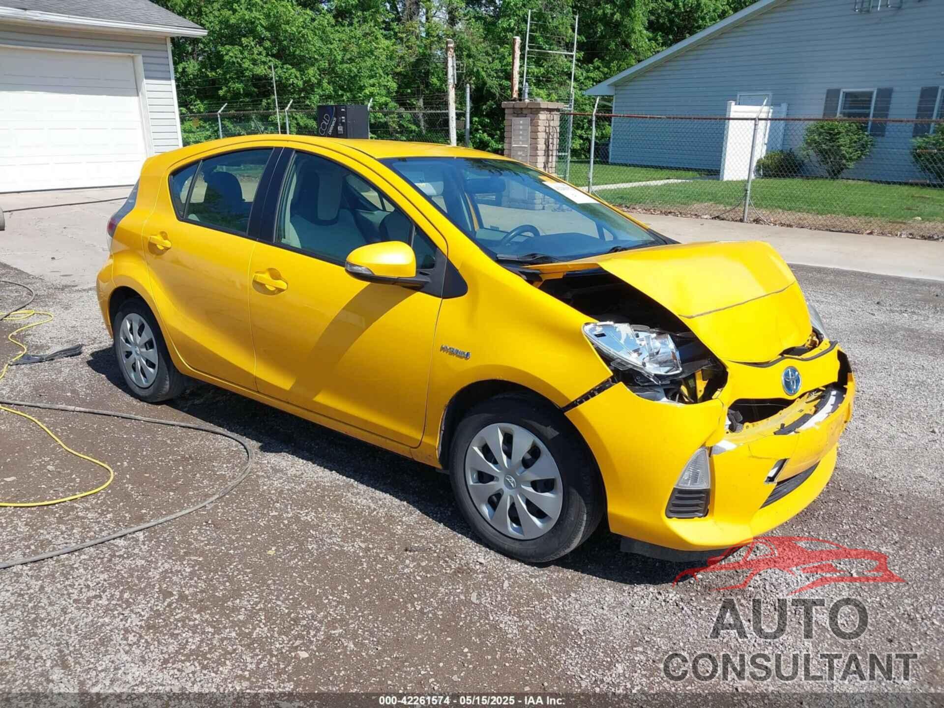 TOYOTA PRIUS C 2014 - JTDKDTB31E1066984