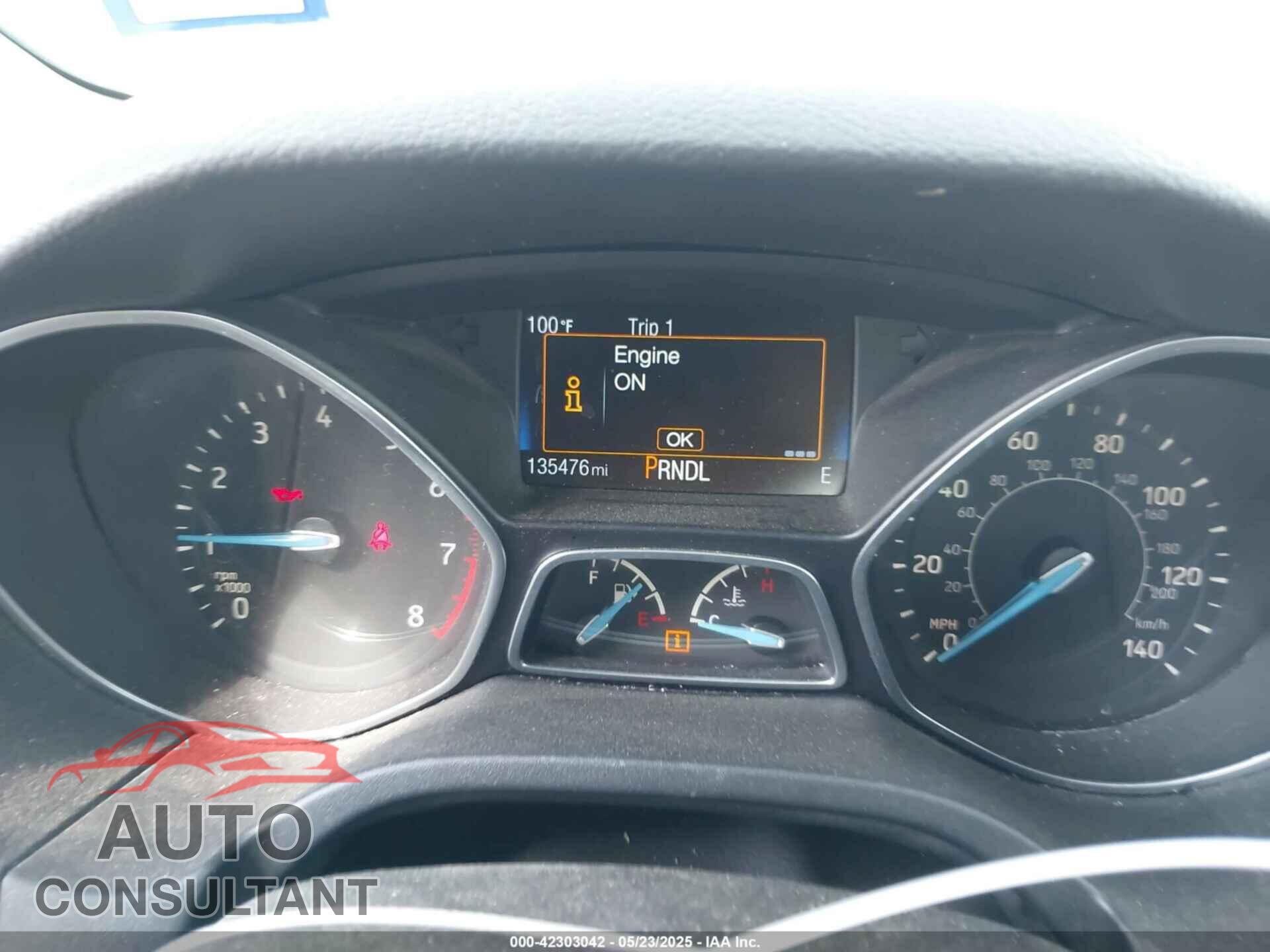FORD FOCUS 2015 - 1FADP3F26FL261881