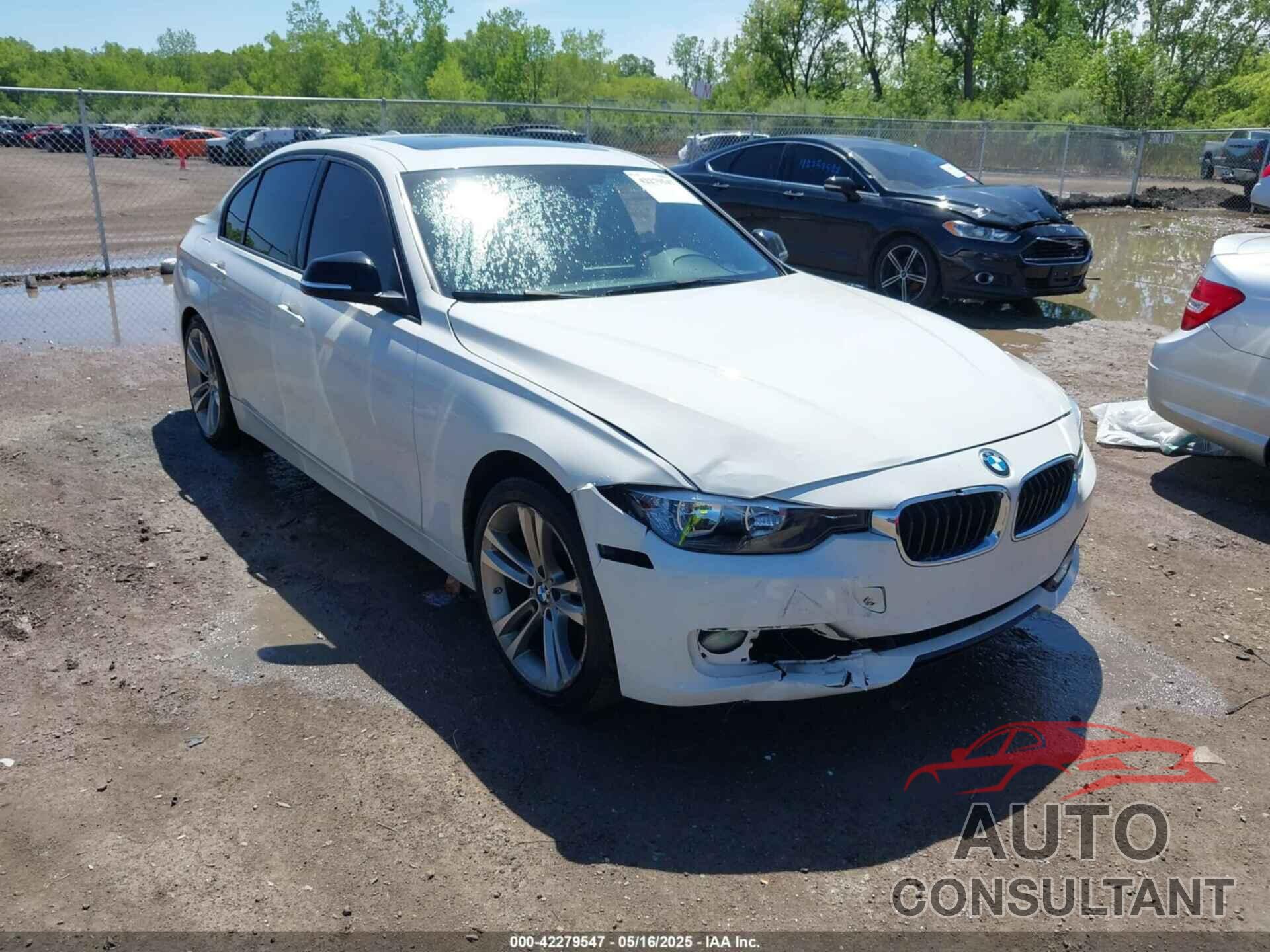 BMW 328I 2014 - WBA3A5G53ENP29058
