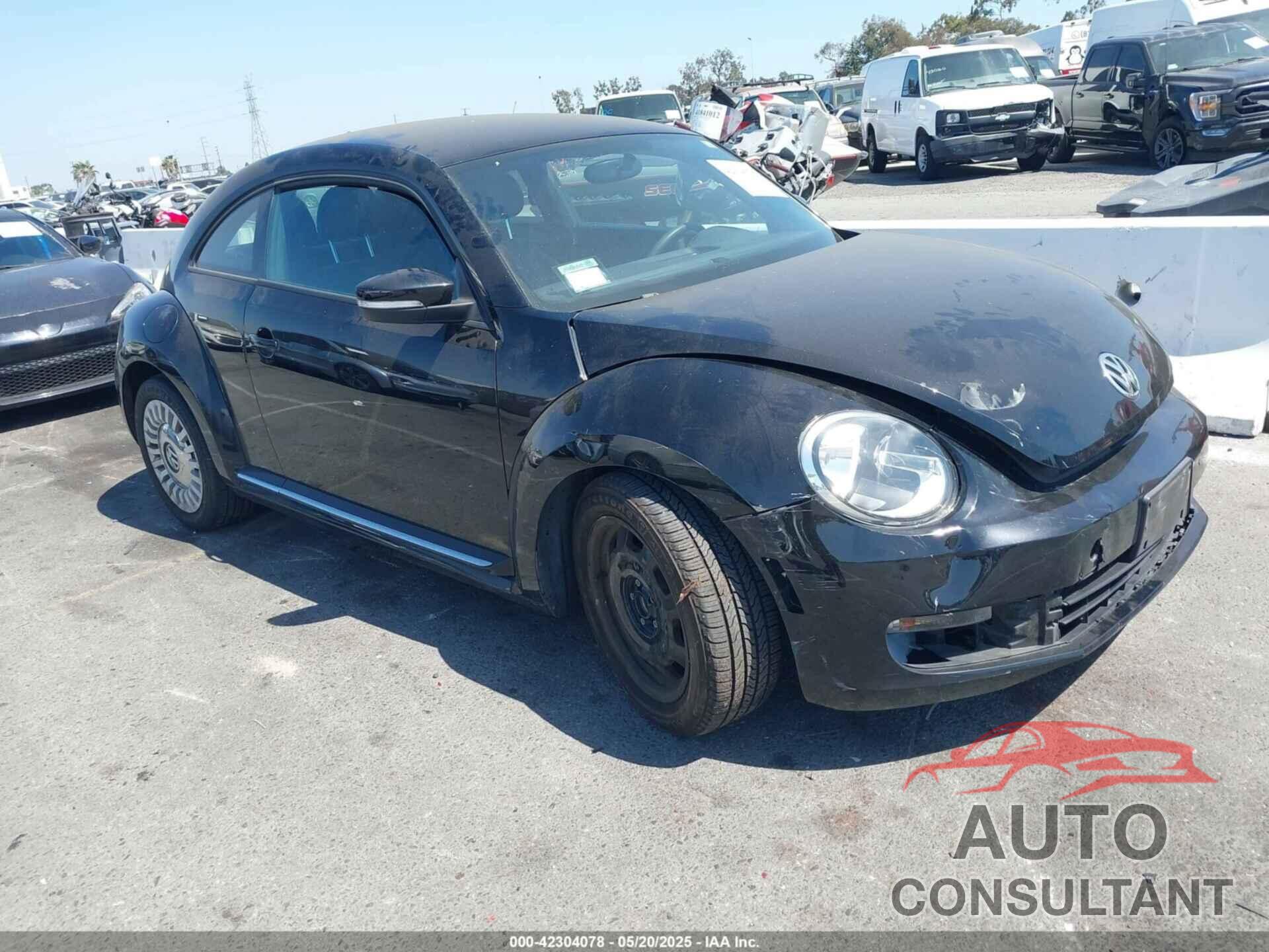 VOLKSWAGEN BEETLE 2014 - 3VWJP7AT2EM602899