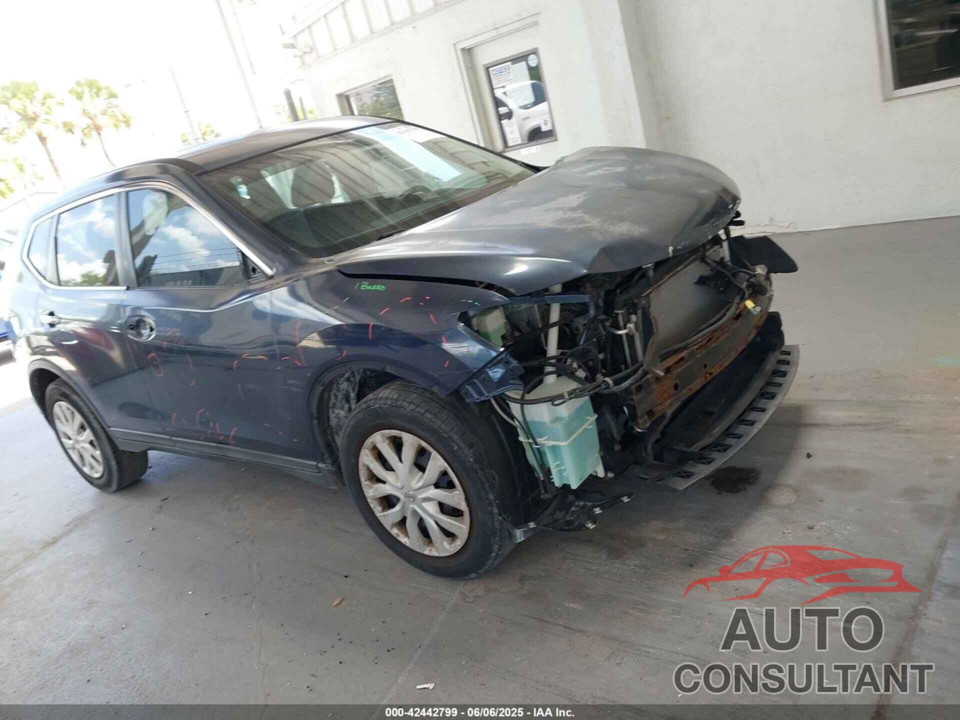 NISSAN ROGUE 2015 - KNMAT2MT6FP551299
