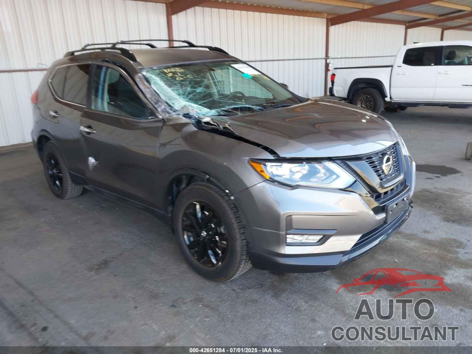 NISSAN ROGUE 2018 - 5N1AT2MT1JC720396
