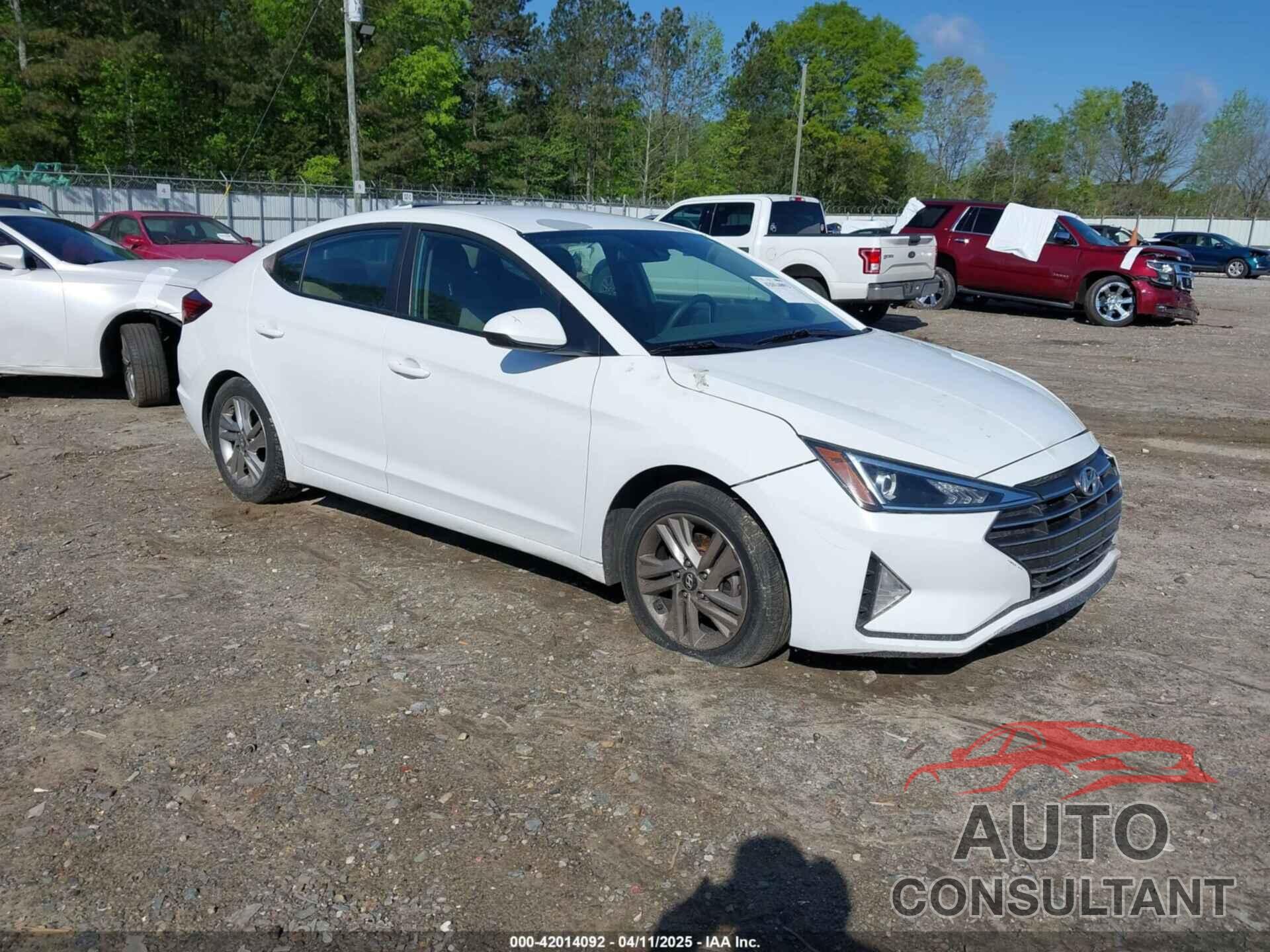 HYUNDAI ELANTRA 2019 - 5NPD84LF8KH431189