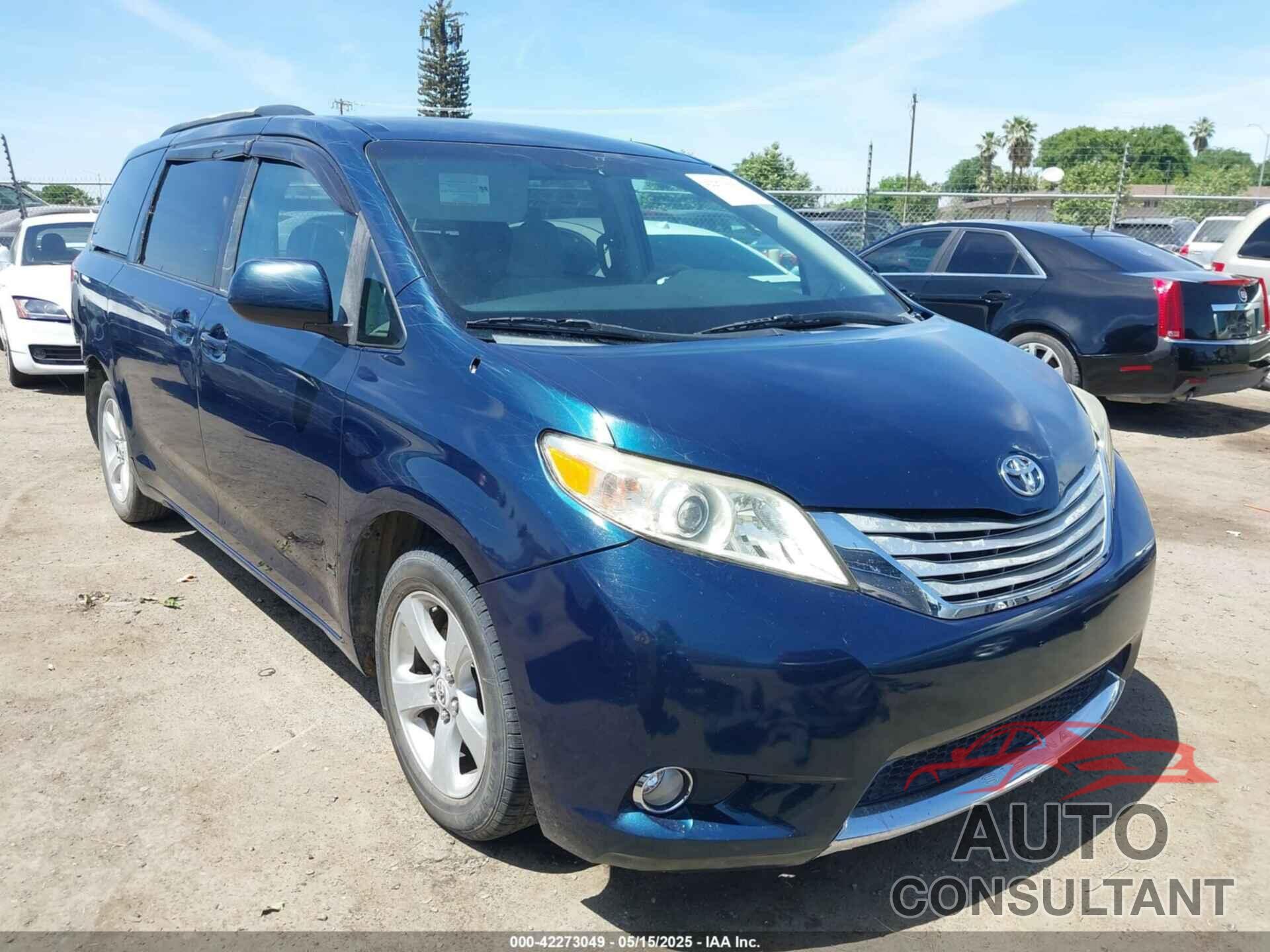 TOYOTA SIENNA 2011 - 5TDKK3DC5BS138299