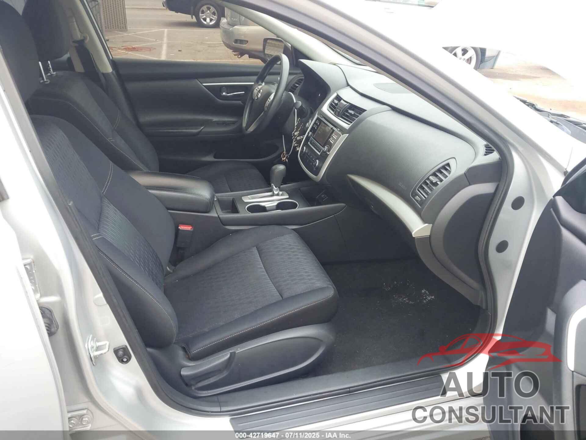 NISSAN ALTIMA 2018 - 1N4AL3AP1JC207169