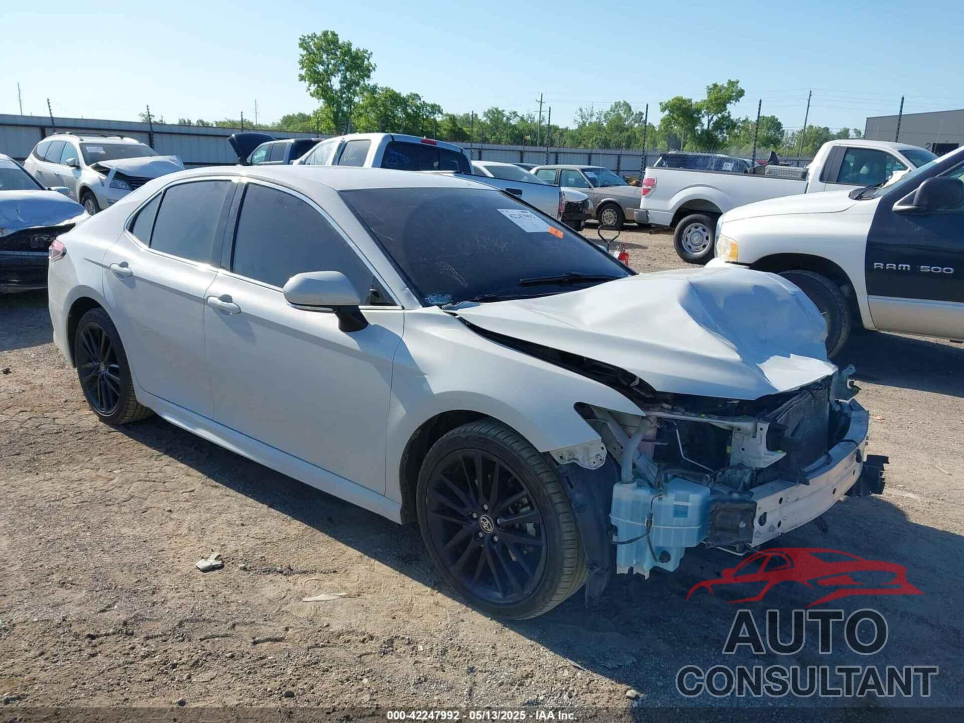 TOYOTA CAMRY 2022 - 4T1K61AK7NU005351