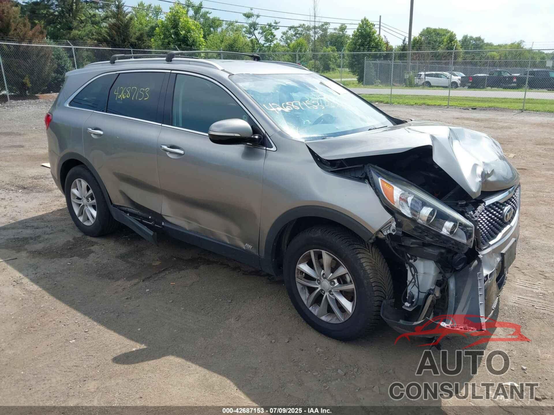 KIA SORENTO 2018 - 5XYPGDA36JG426765