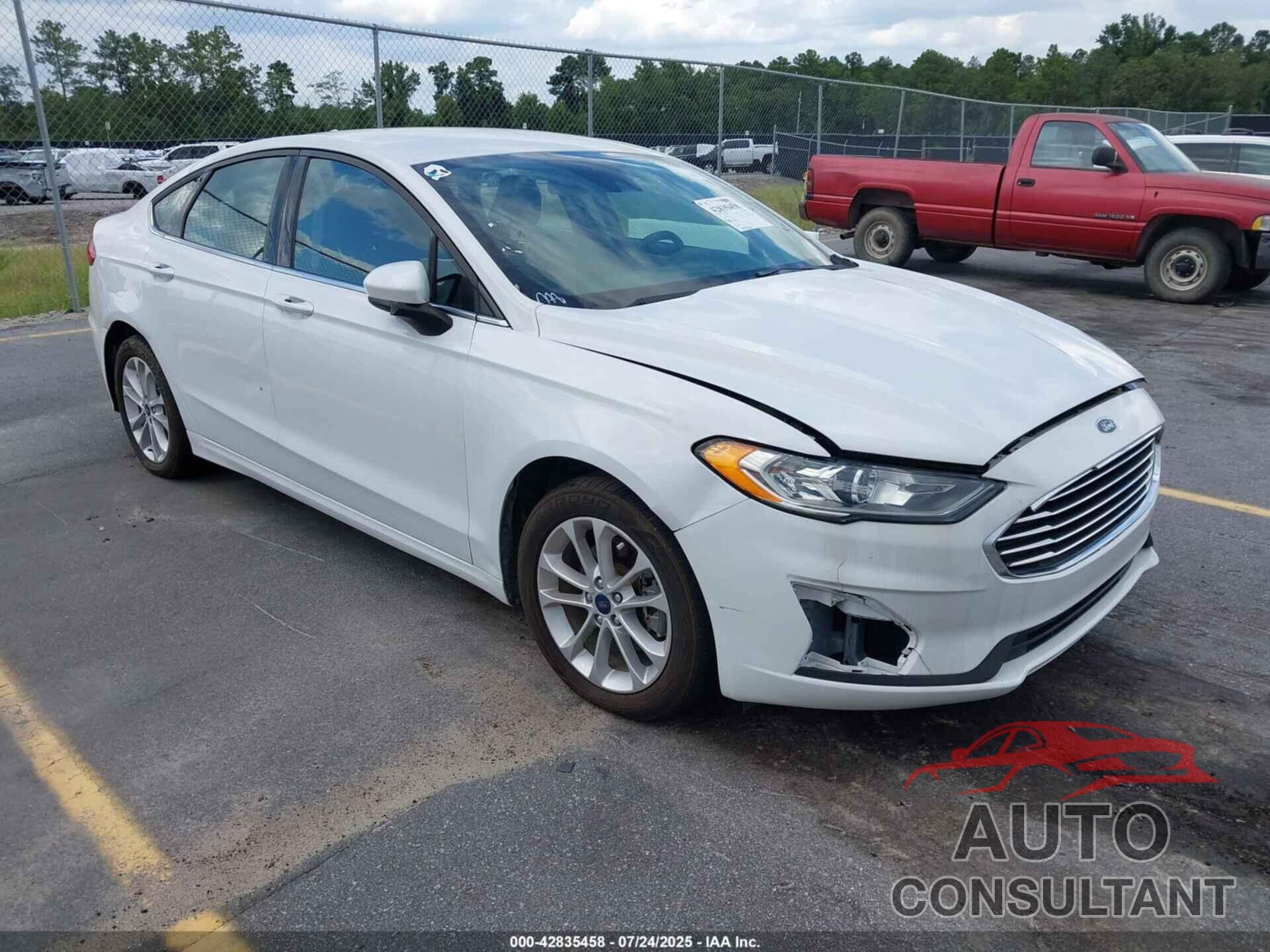 FORD FUSION 2020 - 3FA6P0HD0LR104379