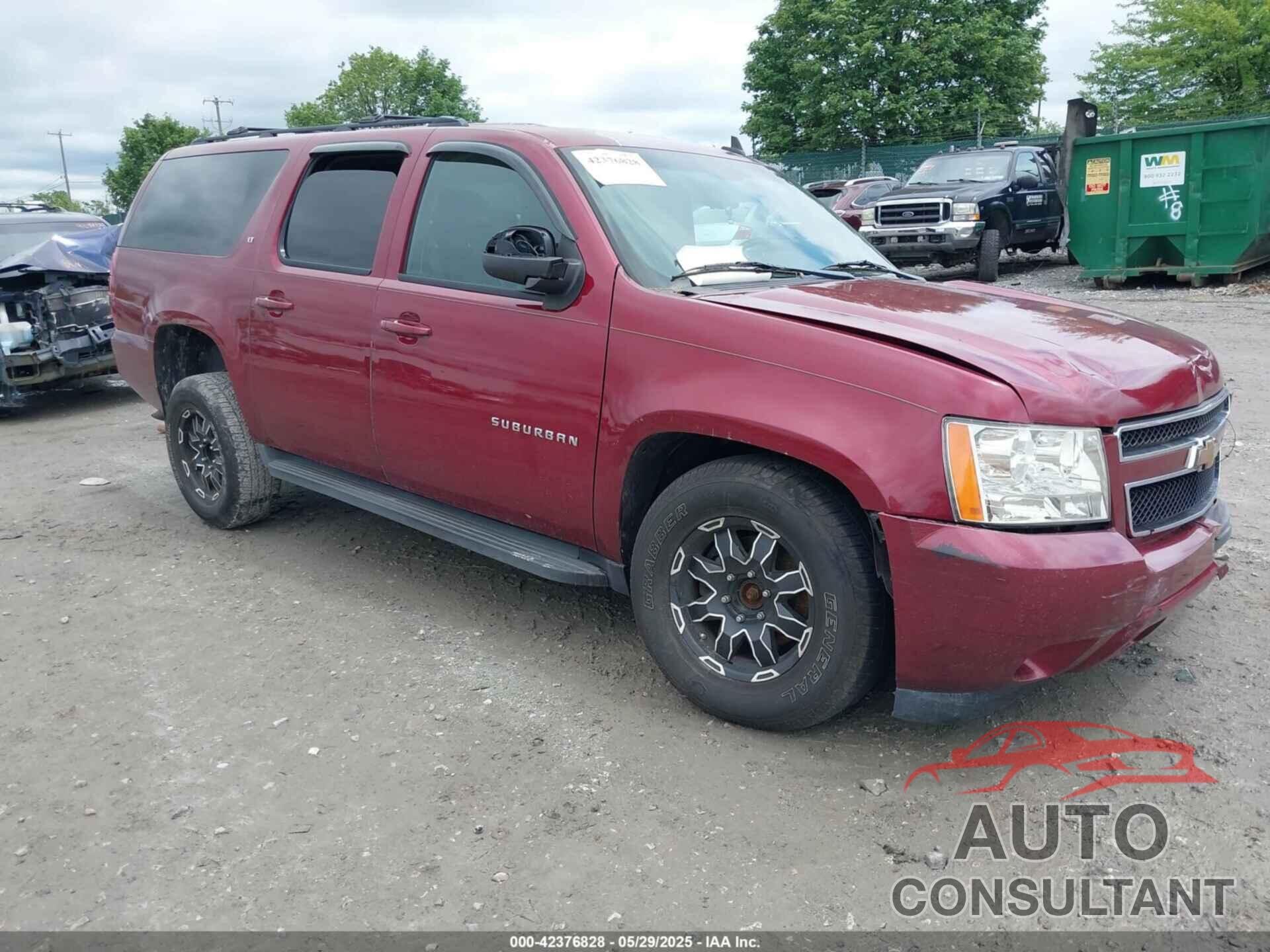 CHEVROLET SUBURBAN 1500 2010 - 1GNUKJE31AR129860