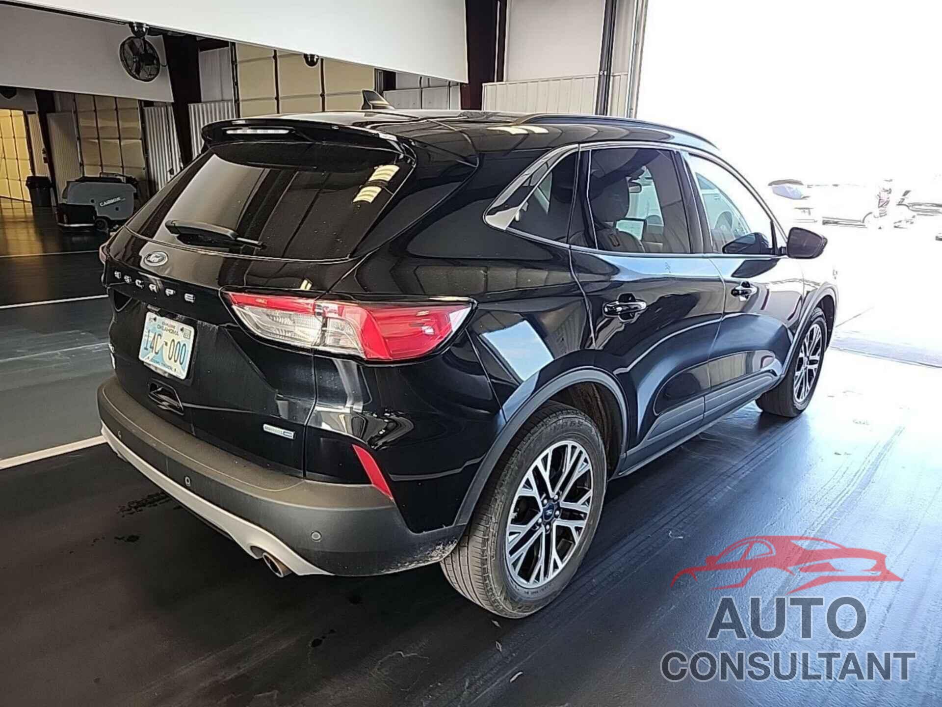 FORD ESCAPE 2020 - 1FMCU9H62LUB14895